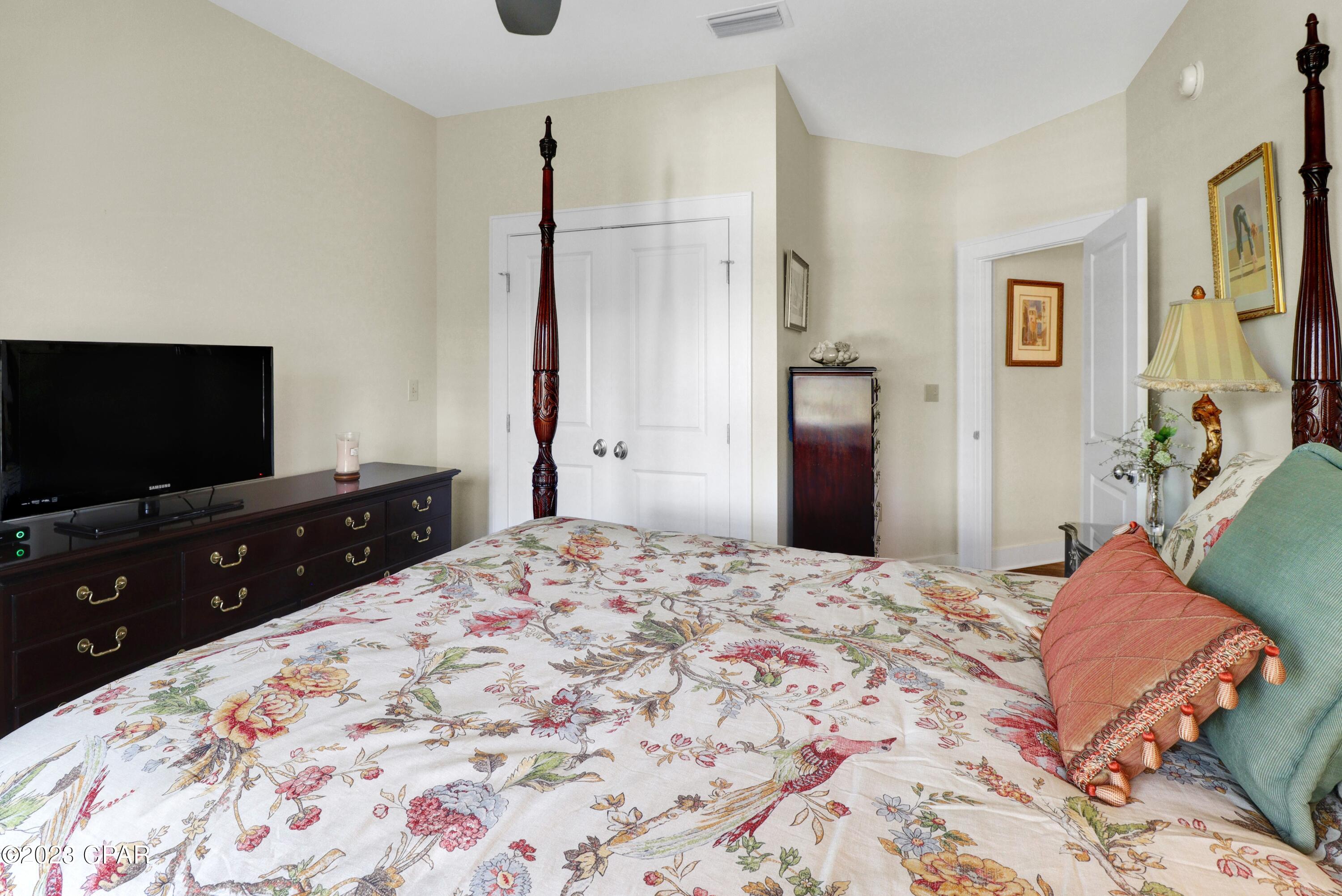 J.R. Norton - Residential