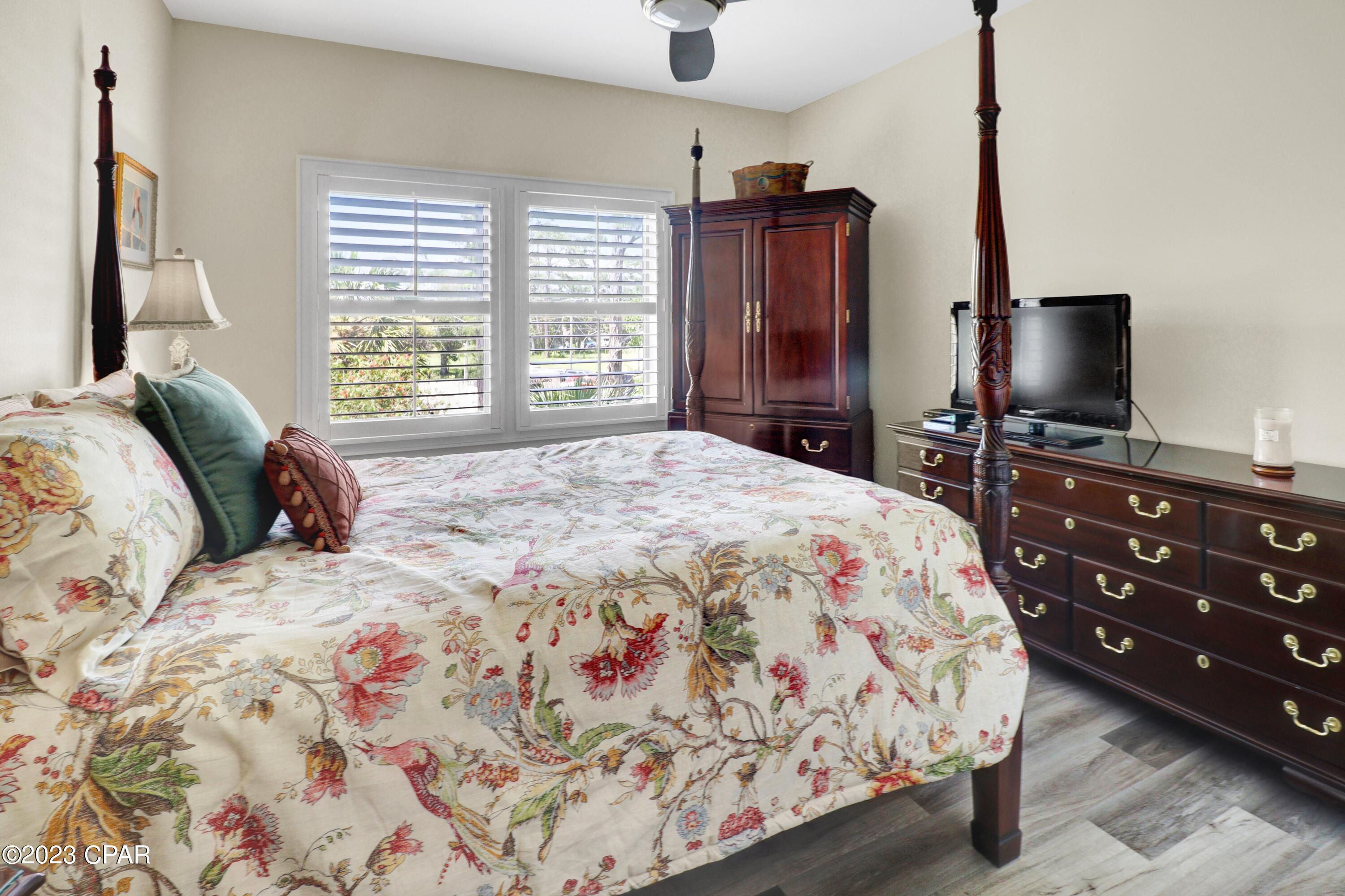 J.R. Norton - Residential