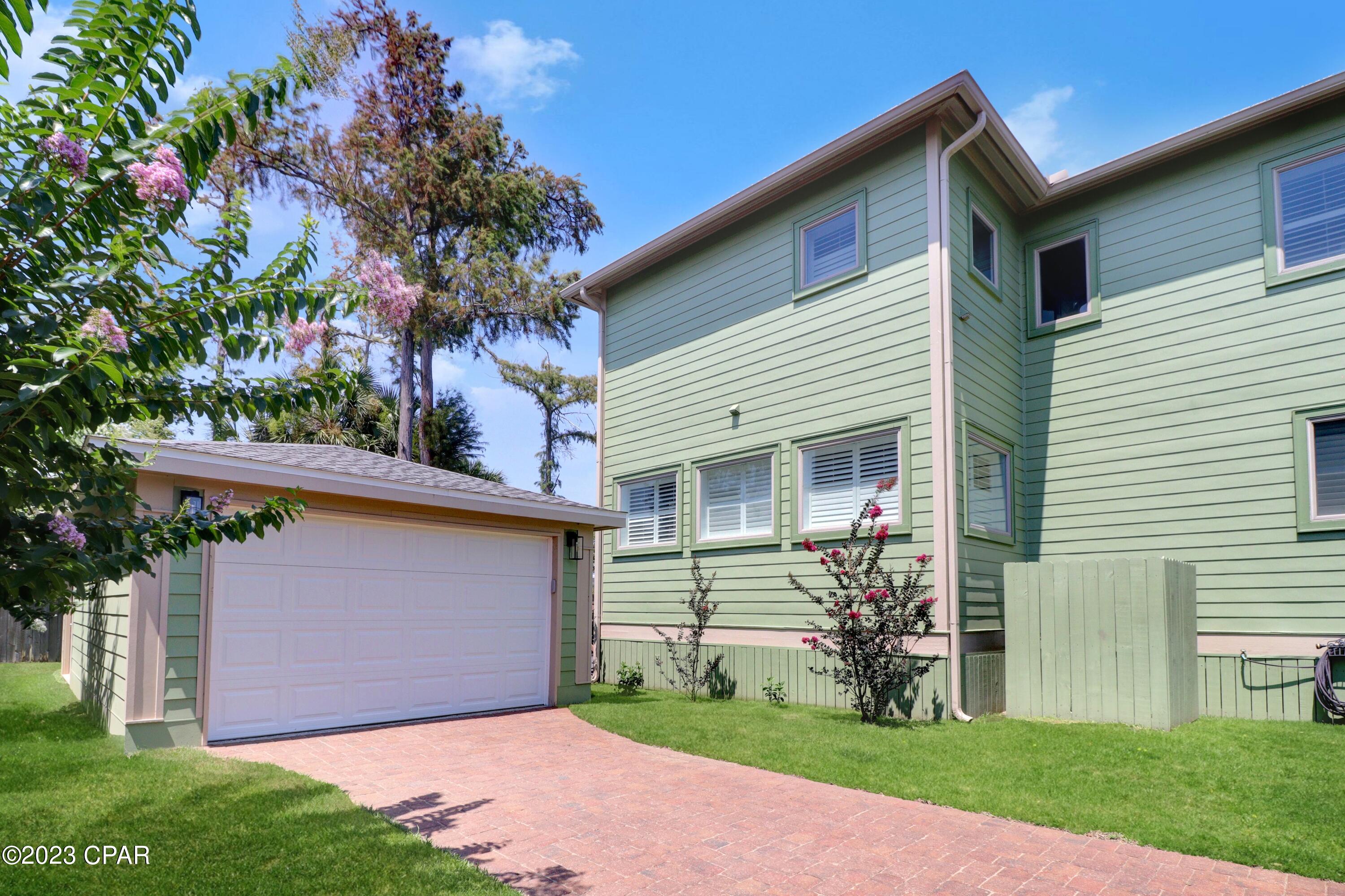 J.R. Norton - Residential