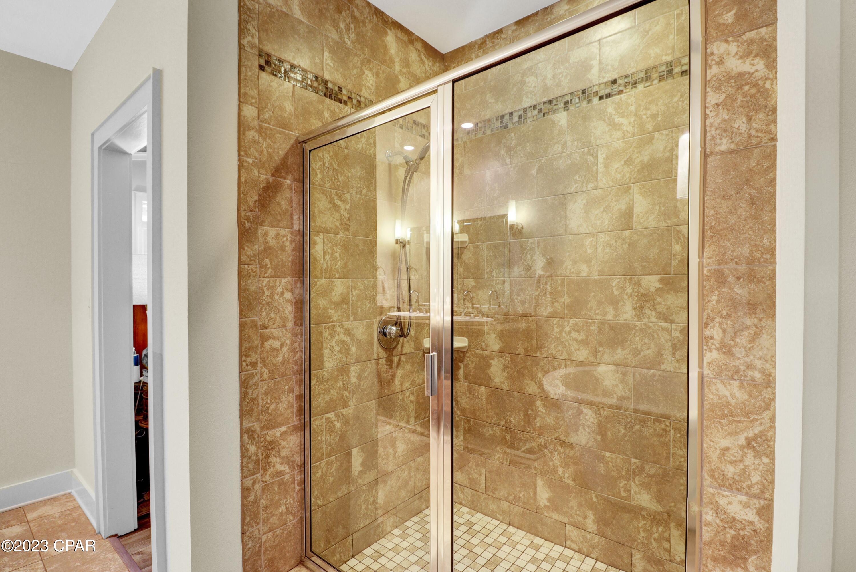 J.R. Norton - Residential