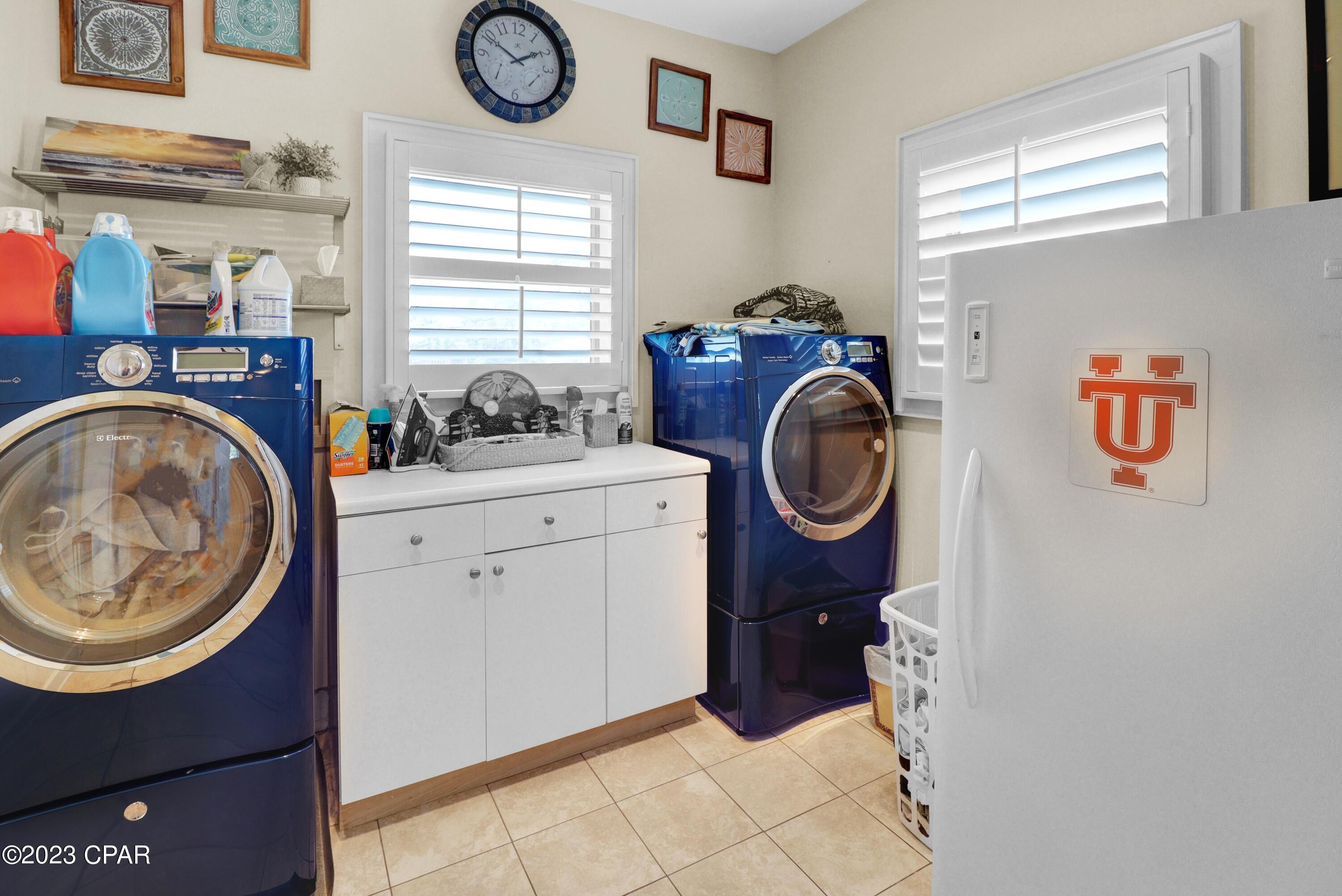 J.R. Norton - Residential