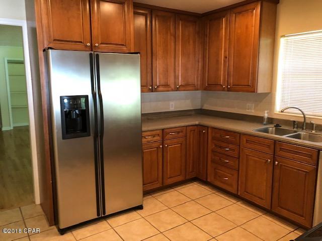 Cogburn's 1st Add - Residential Lease