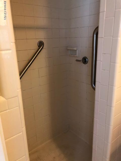 Cogburn's 1st Add - Residential Lease