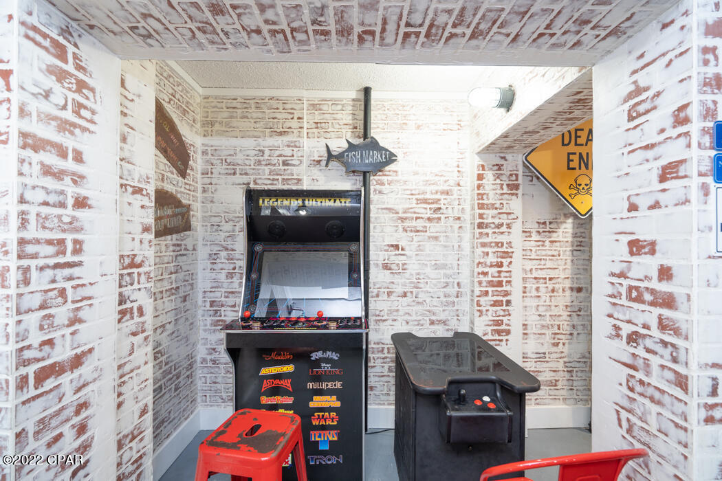 Top Of The Gulf Condo. - Residential