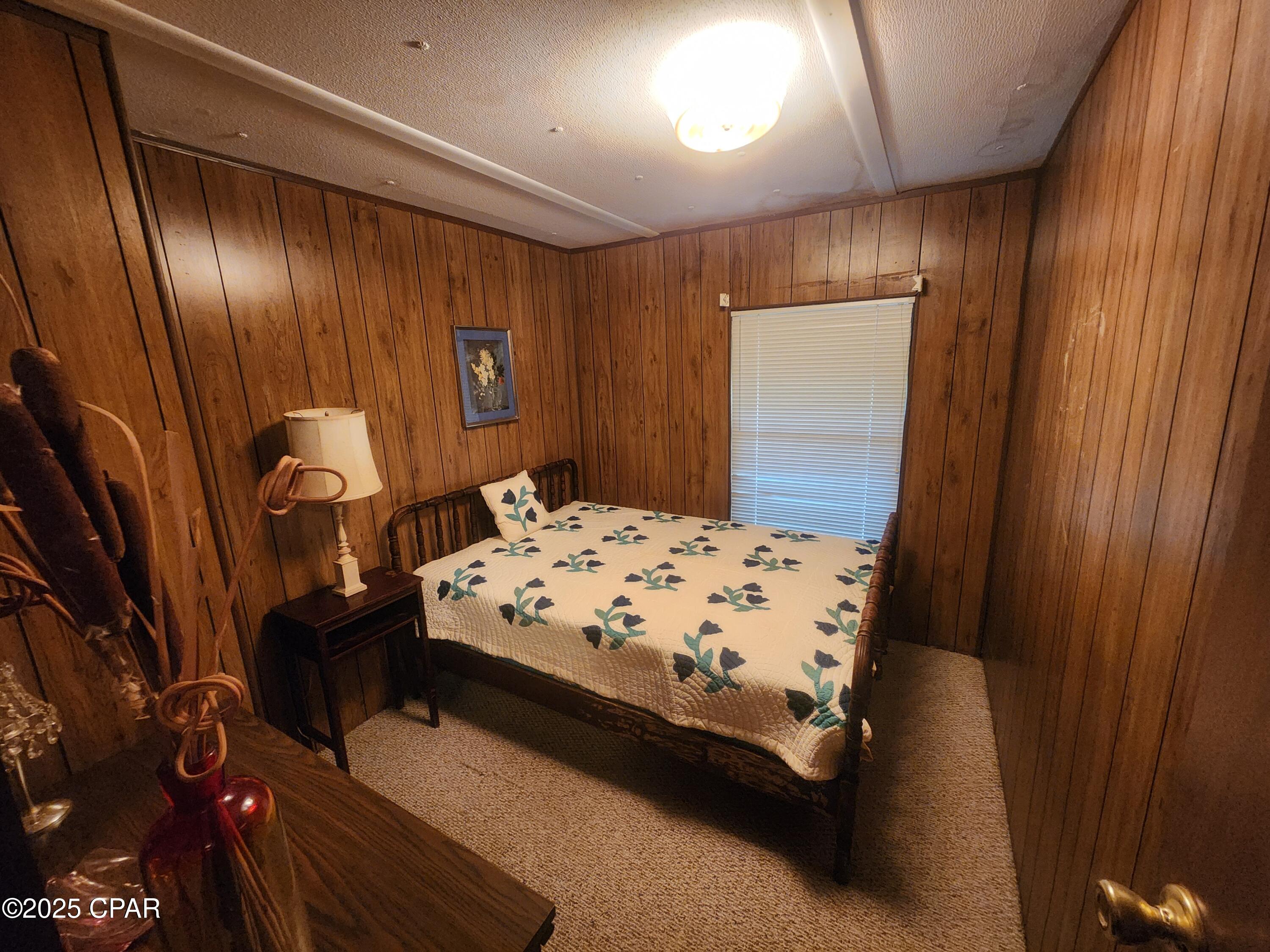 Laguna Beach Plaza - Residential