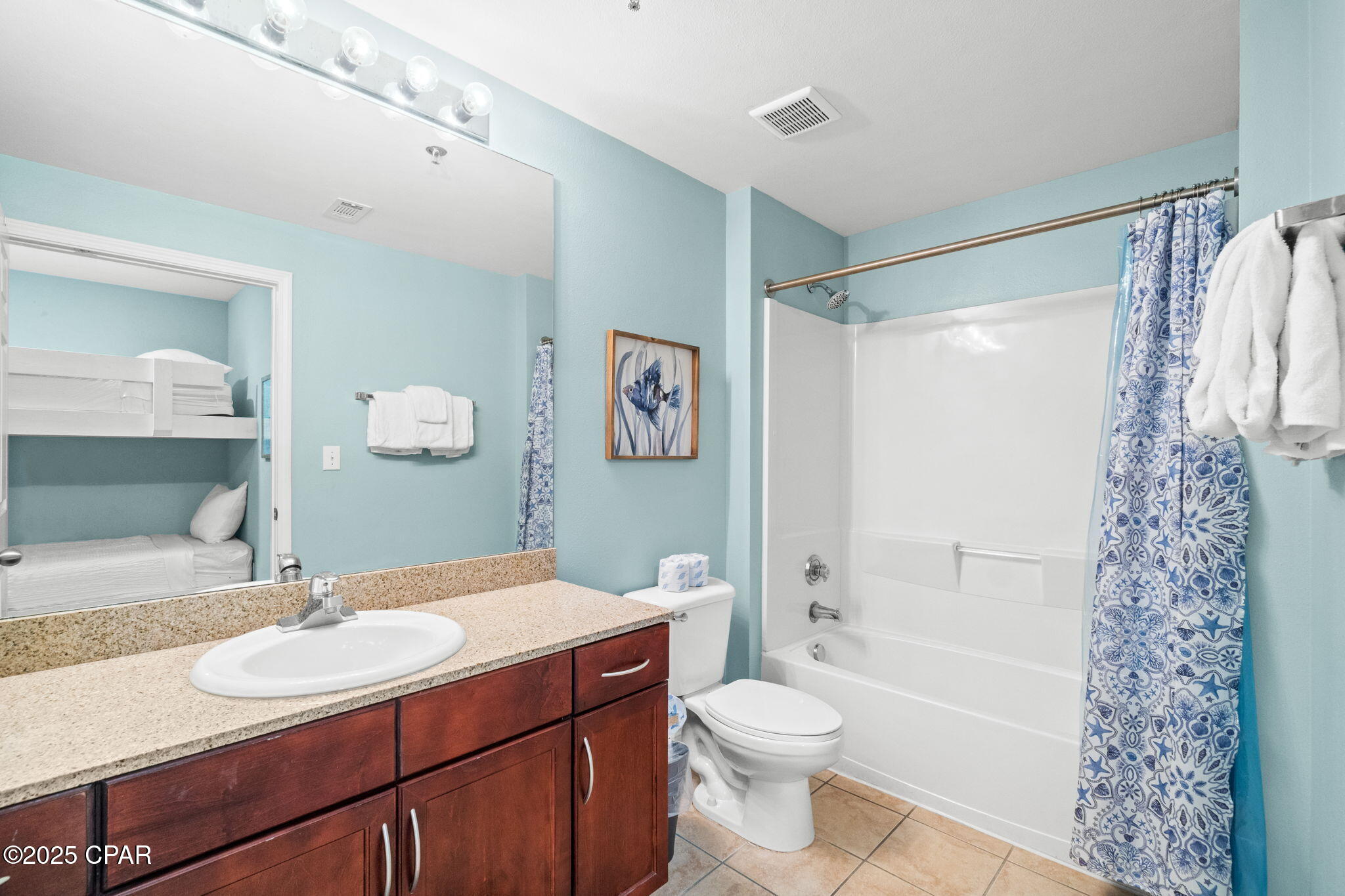 Laketown Wharf - Residential