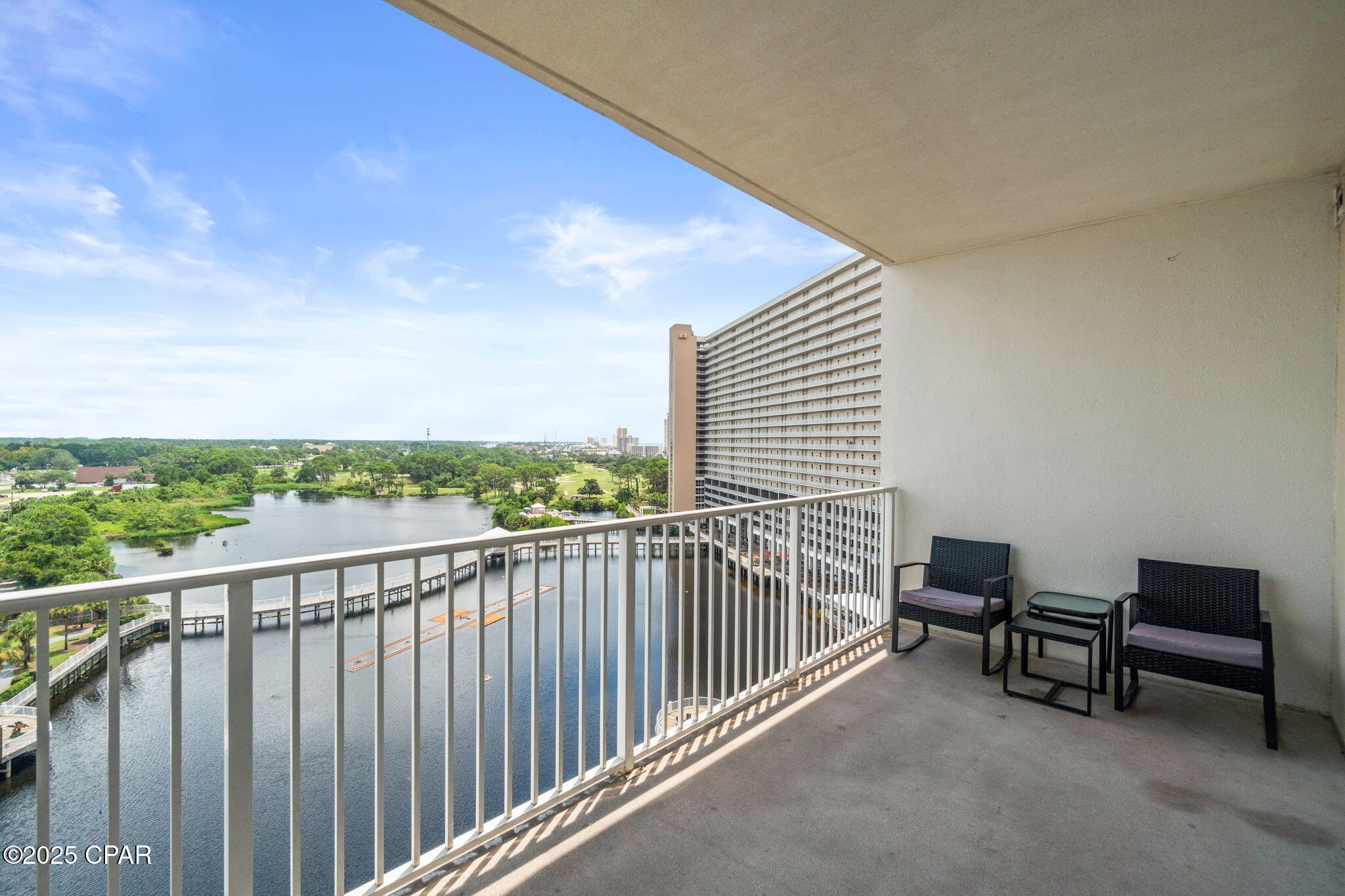 Laketown Wharf - Residential