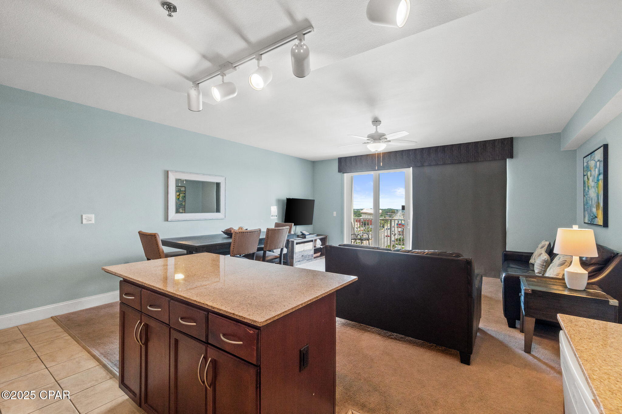 Laketown Wharf - Residential