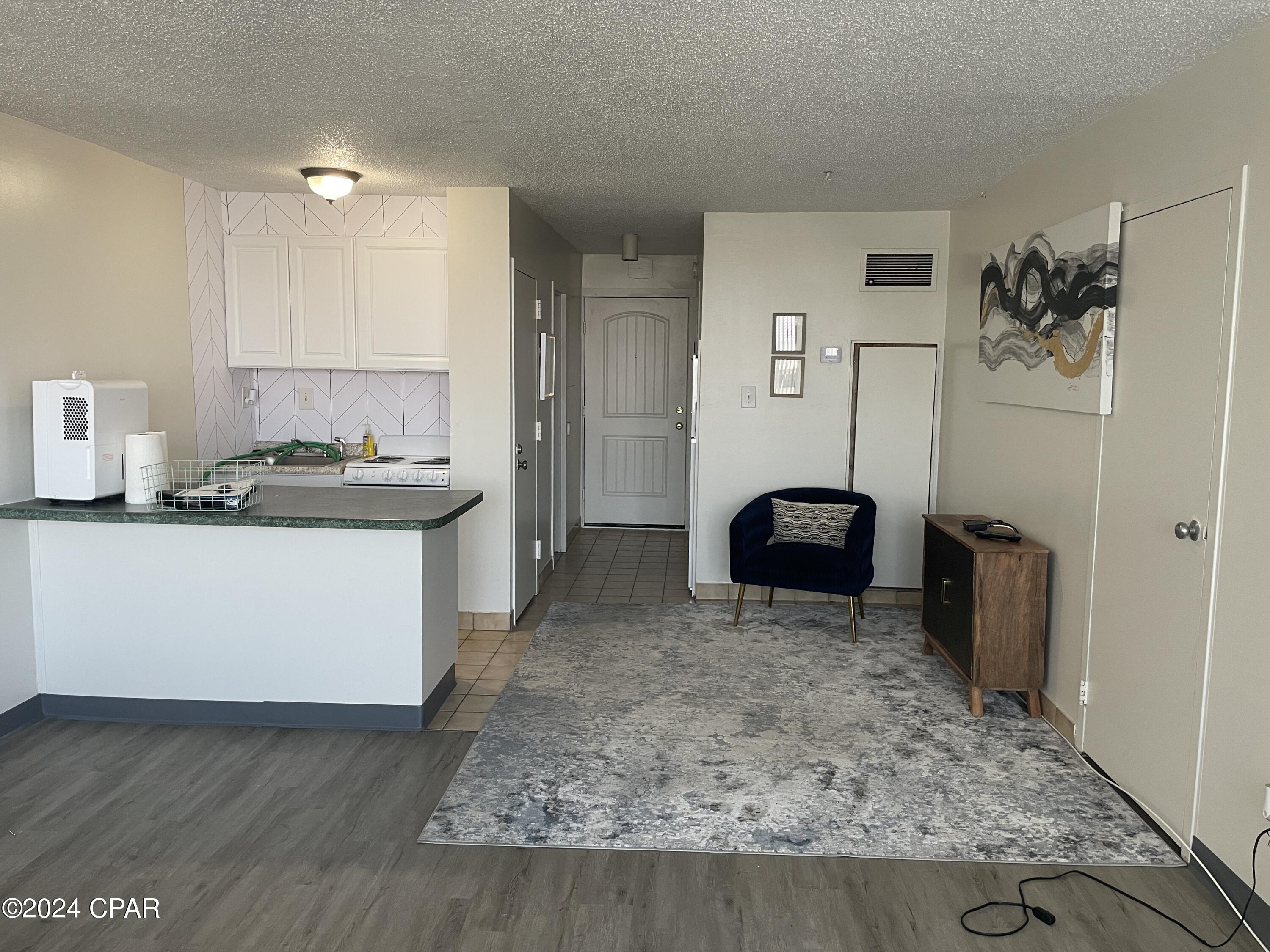 [No Recorded Subdiv] - Residential Lease