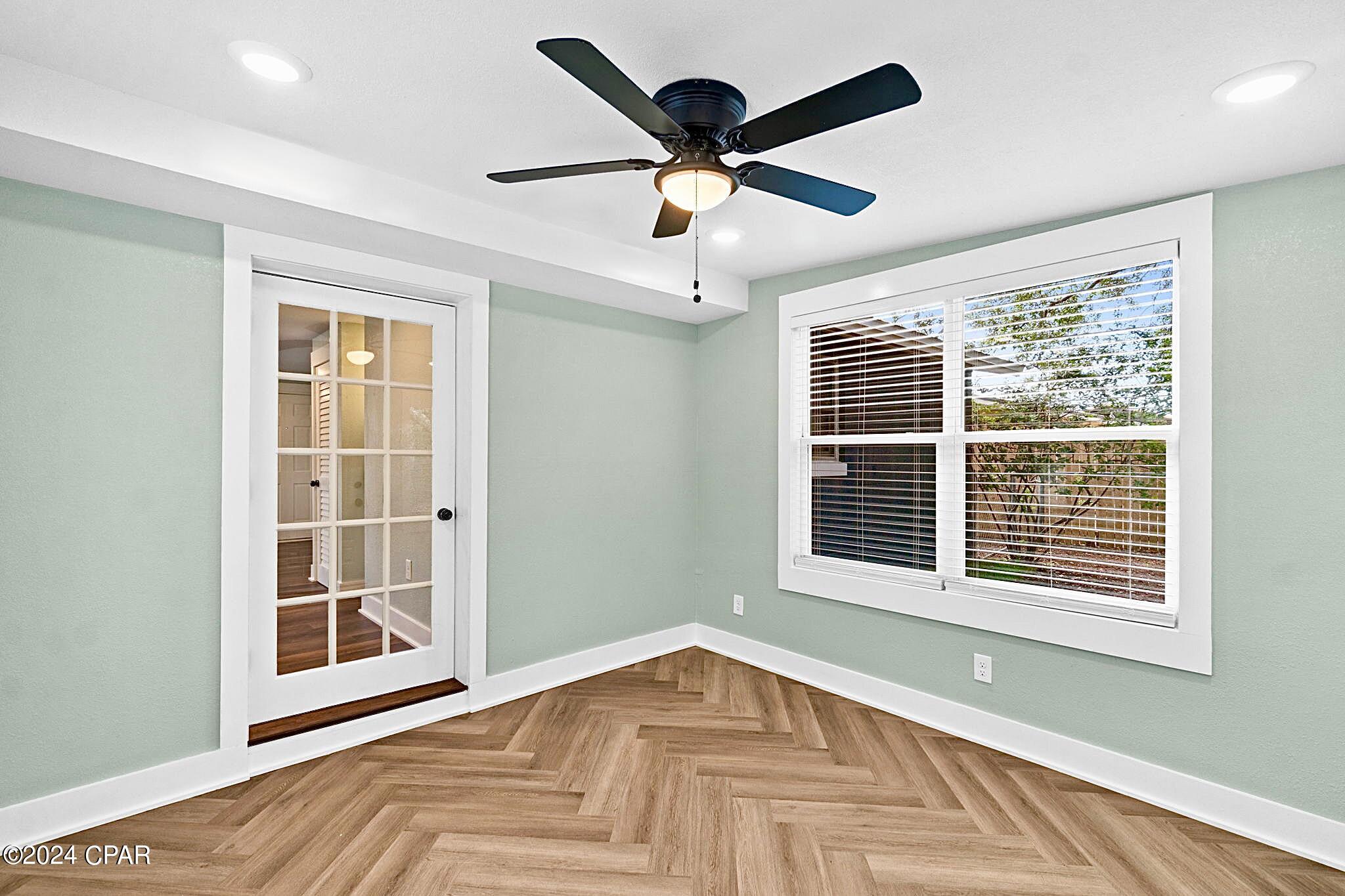 Sunny Hills Unit 4 - Residential