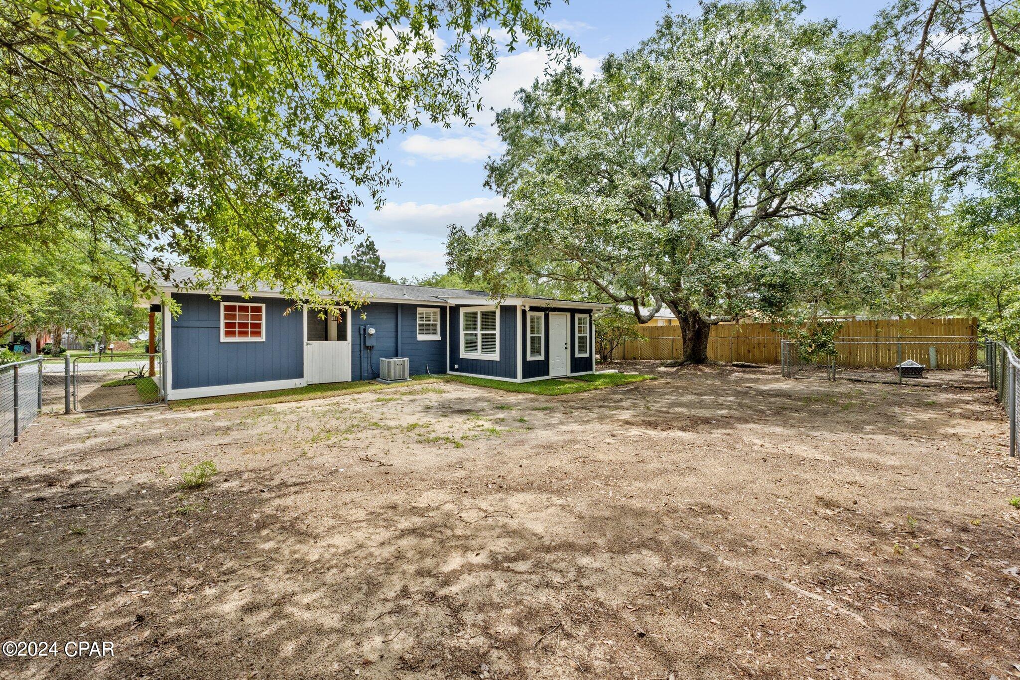 Sunny Hills Unit 4 - Residential