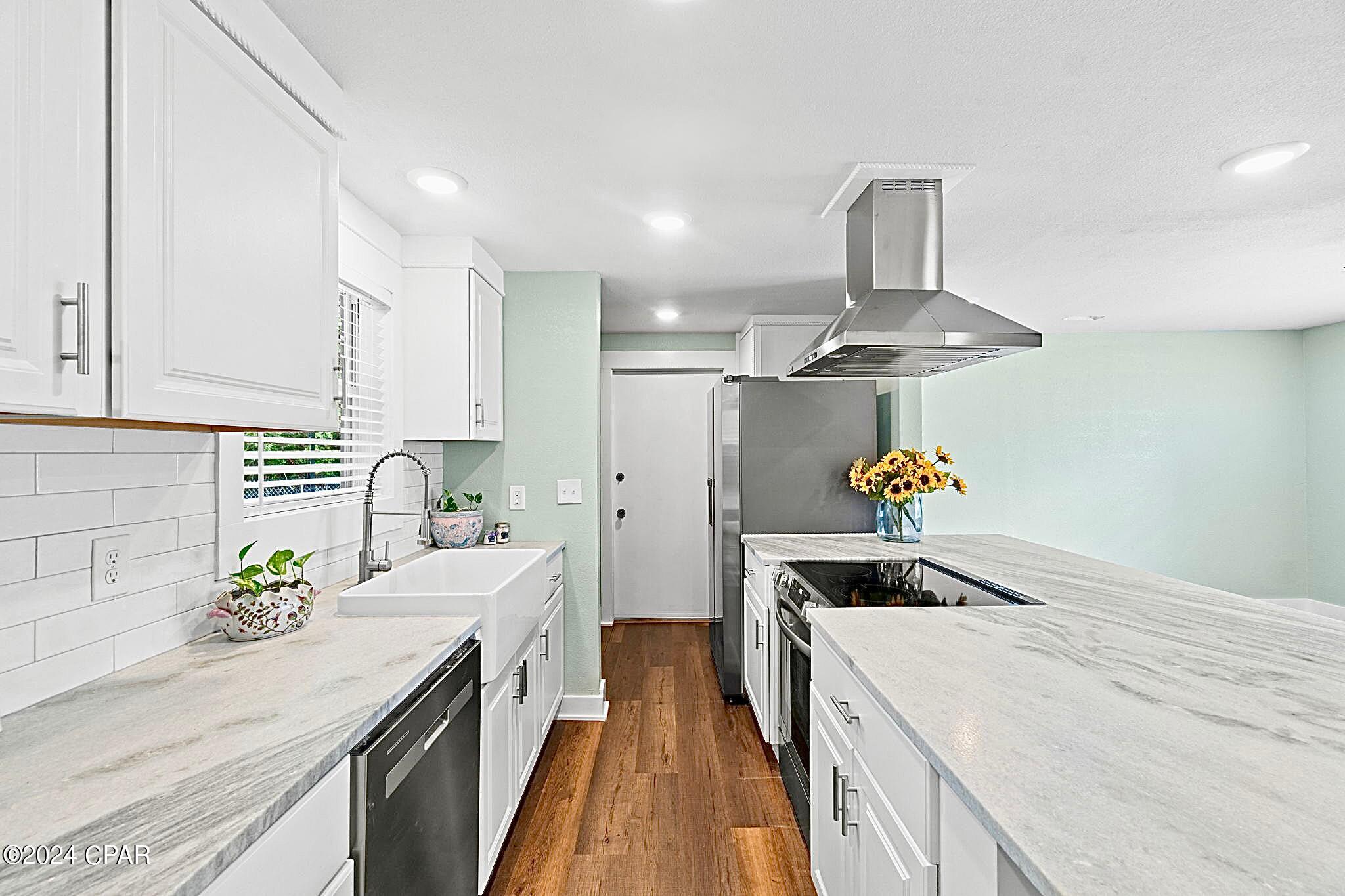 Sunny Hills Unit 4 - Residential