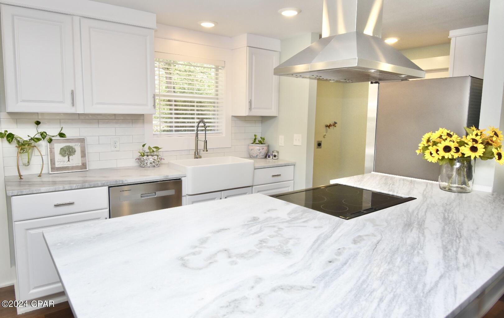 Sunny Hills Unit 4 - Residential