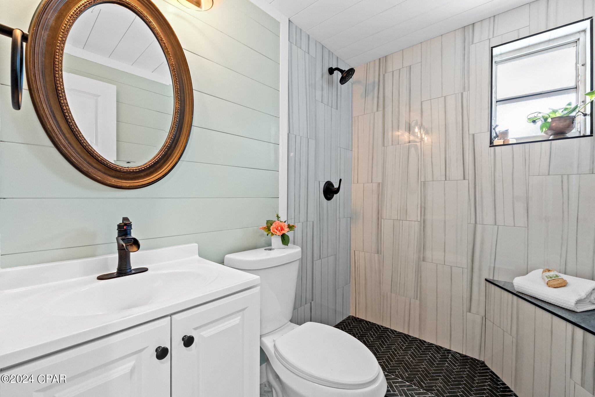 Sunny Hills Unit 4 - Residential