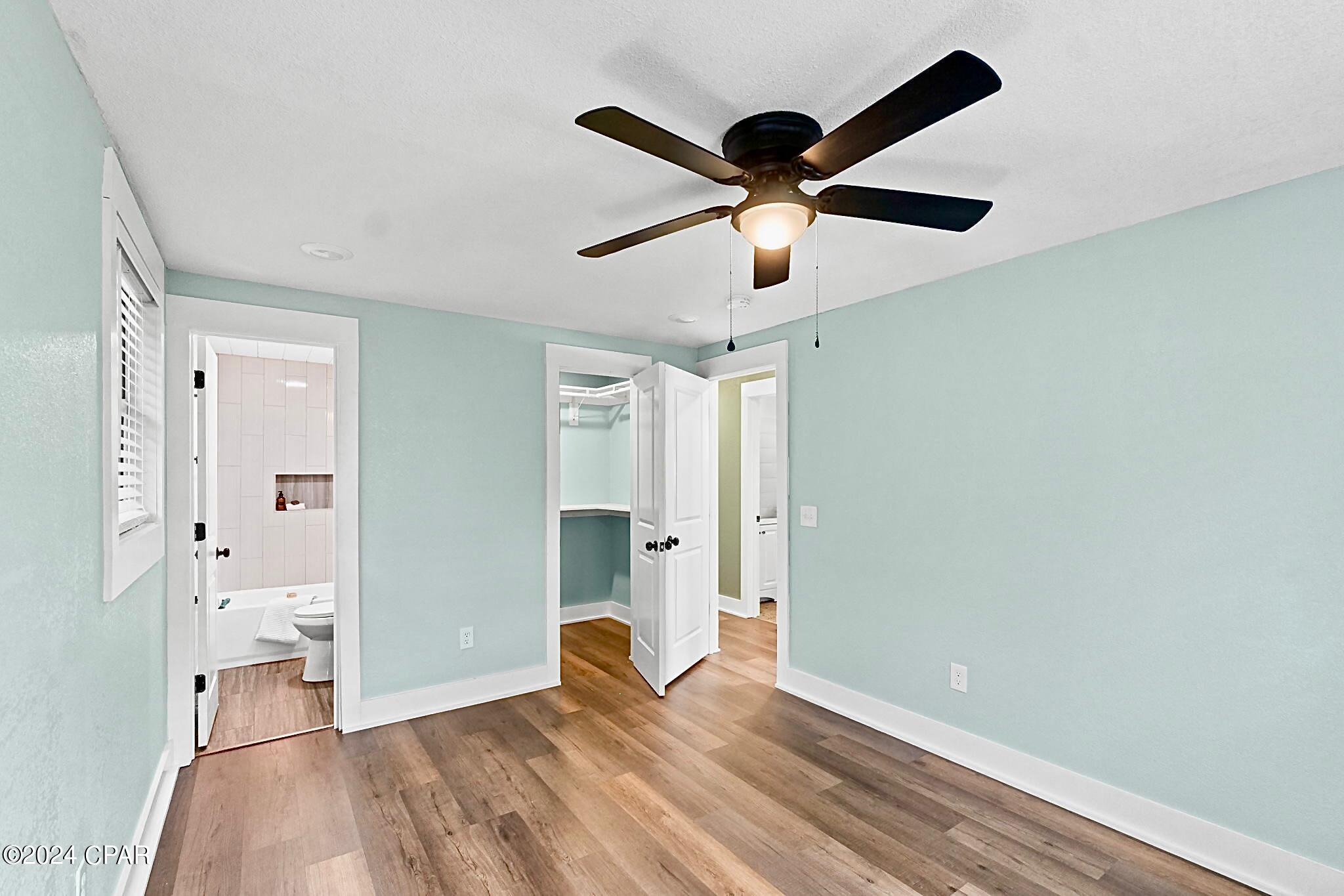 Sunny Hills Unit 4 - Residential