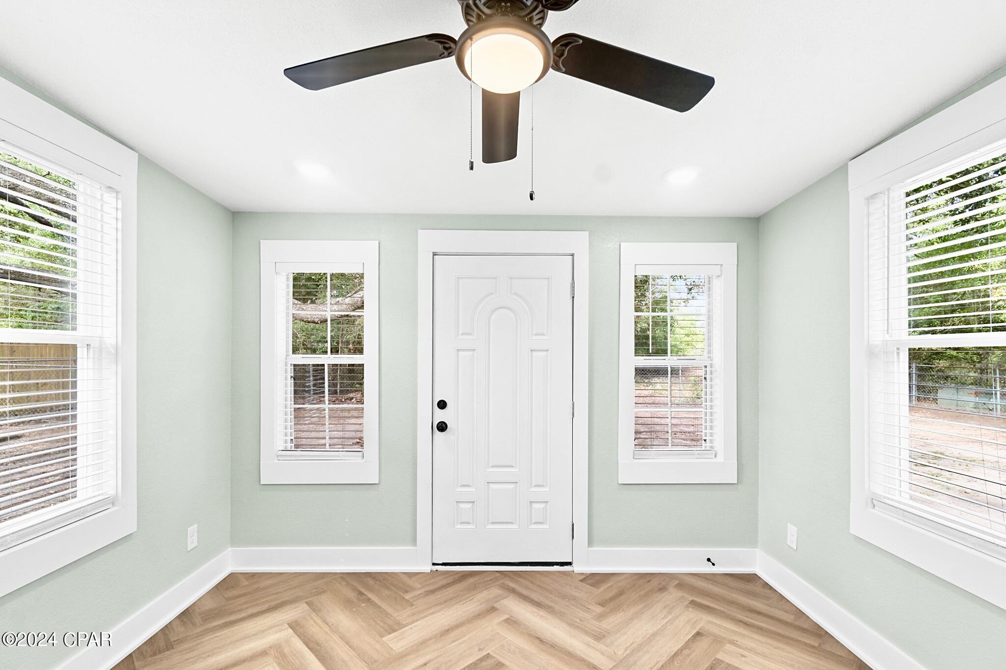 Sunny Hills Unit 4 - Residential