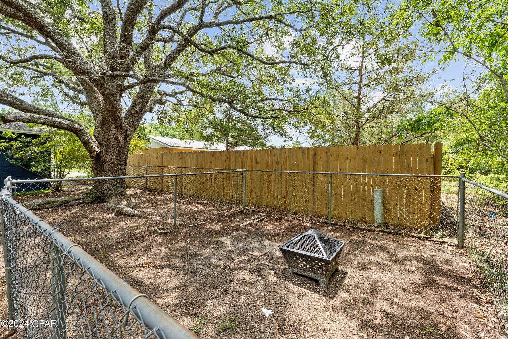 Sunny Hills Unit 4 - Residential