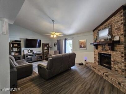 Shadow Bay Unit 1 - Residential Lease