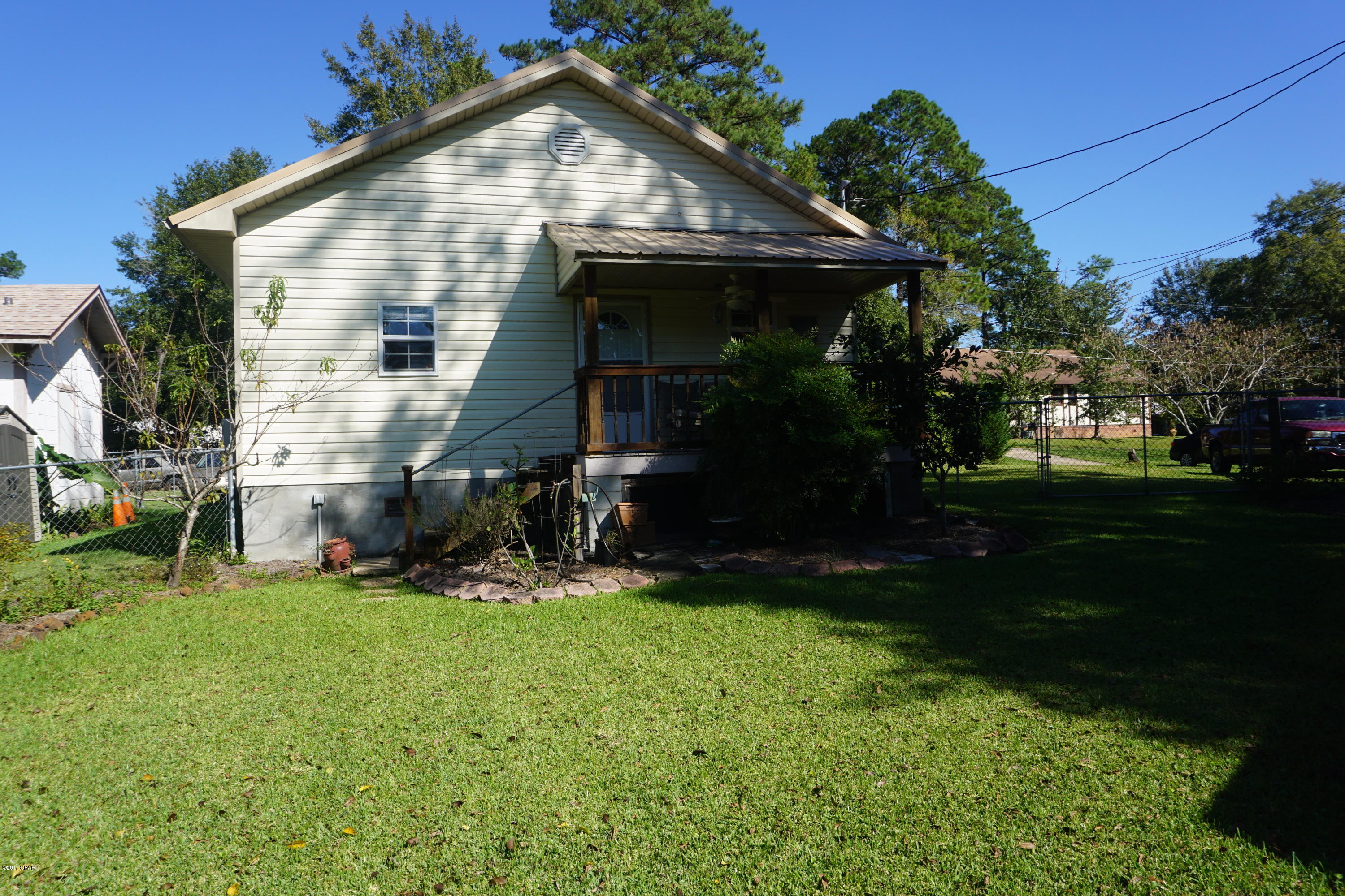 [No Recorded Subdiv] - Residential