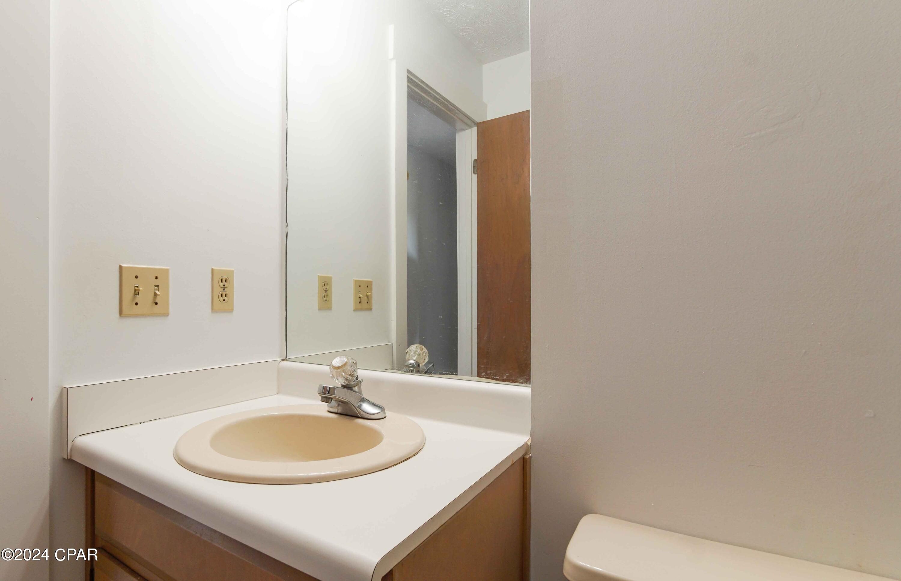 Belaire Estates U-6 - Residential