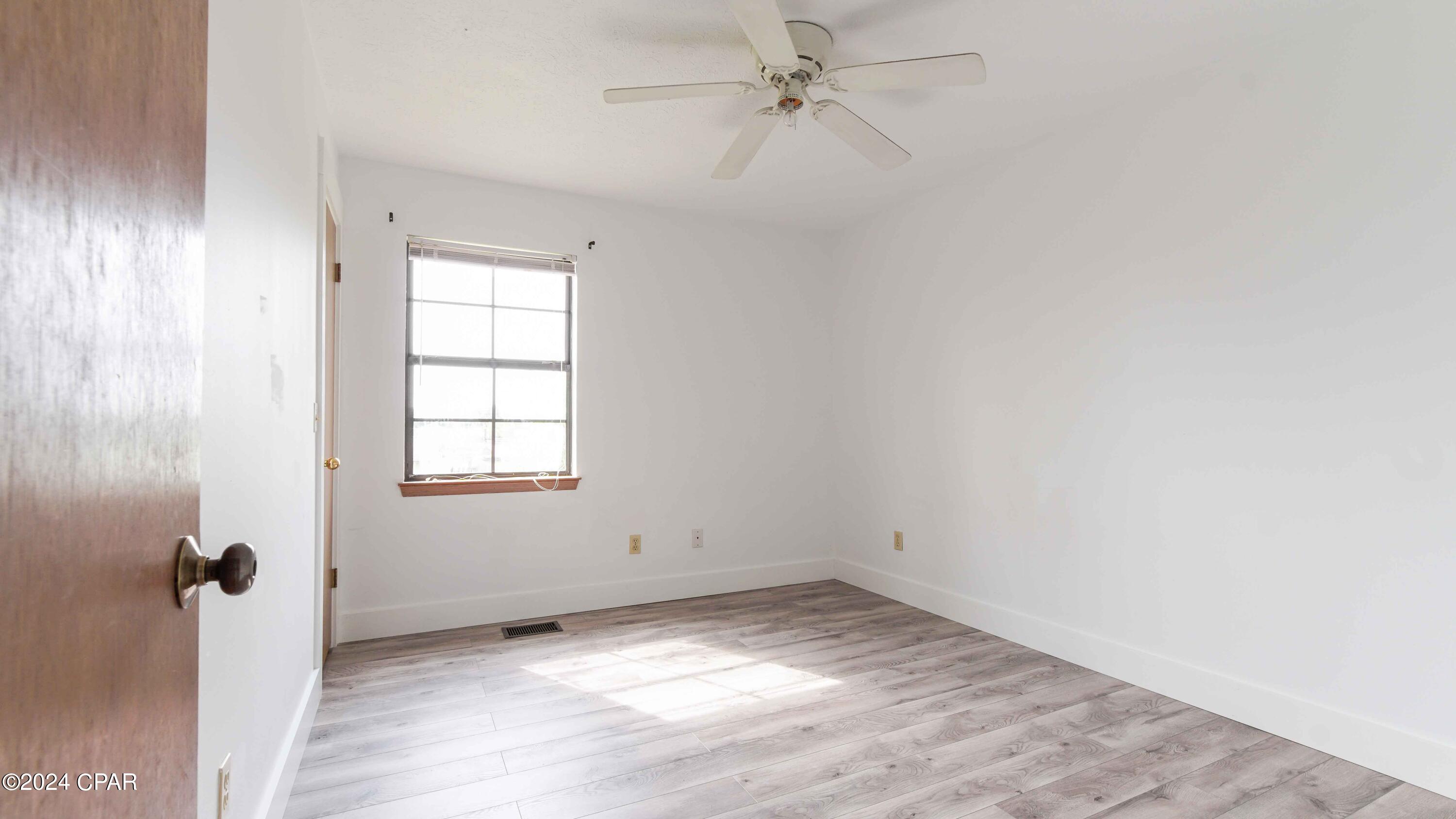 Belaire Estates U-6 - Residential