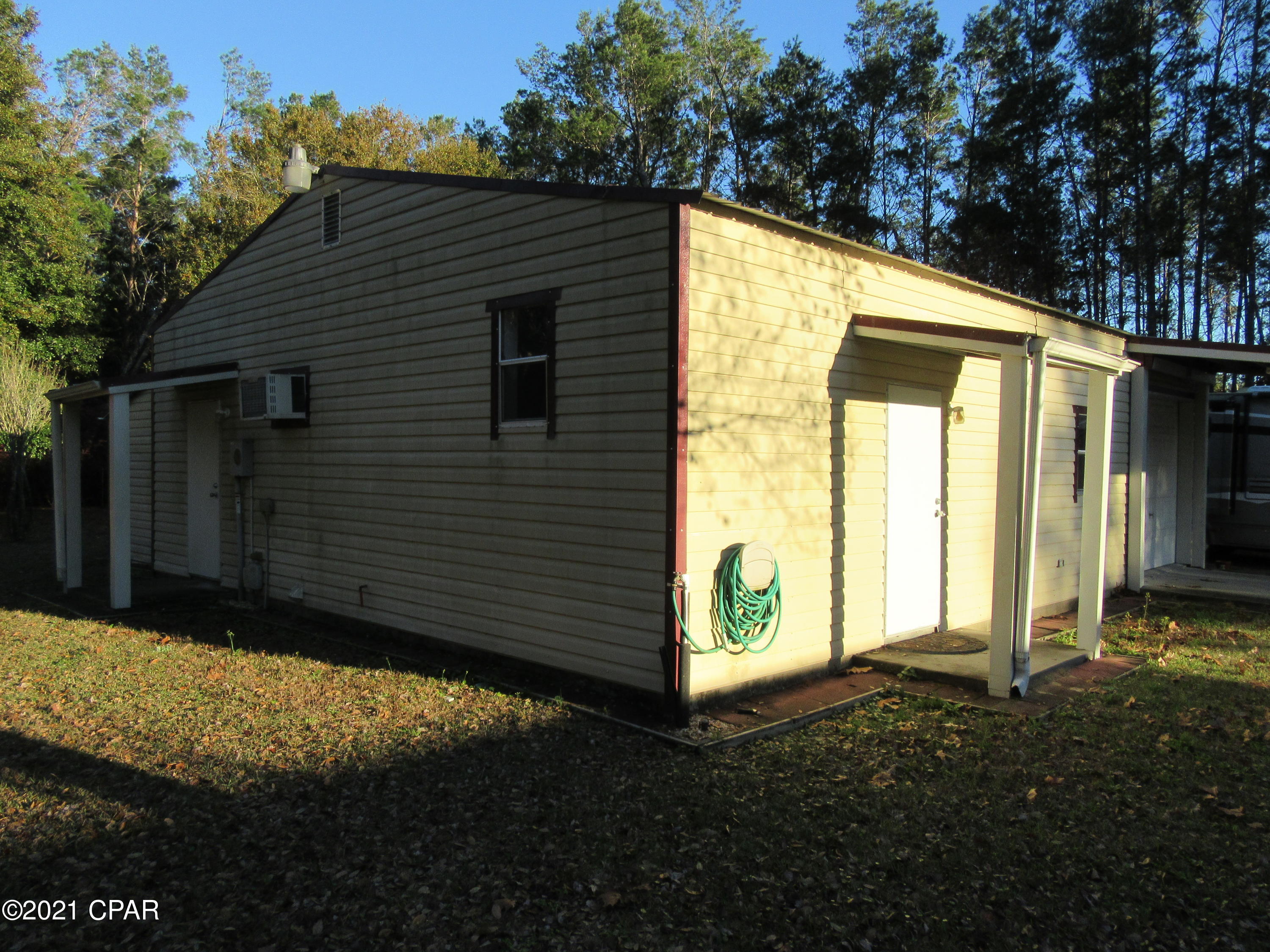 [No Recorded Subdiv] - Residential Lease