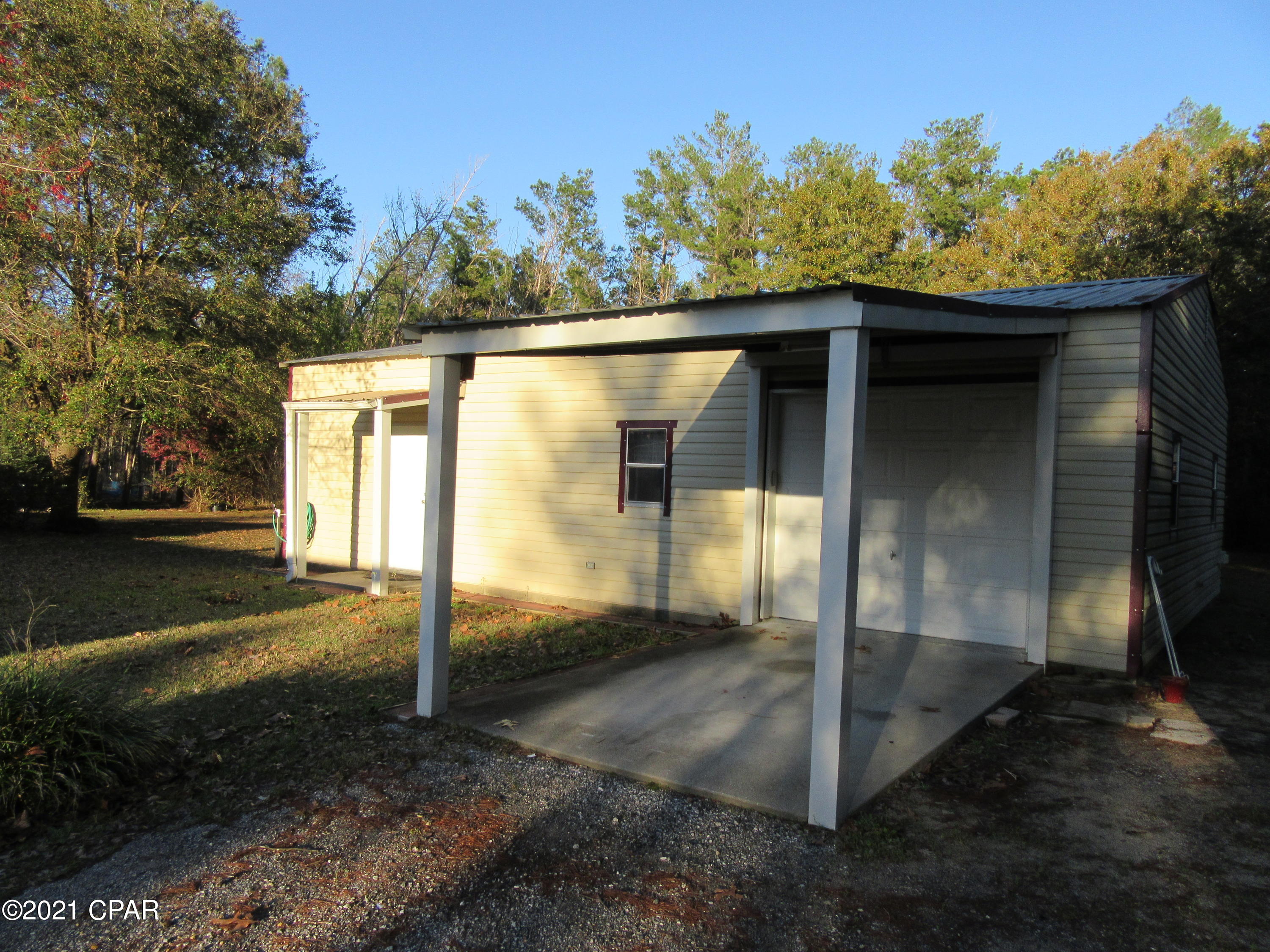 [No Recorded Subdiv] - Residential Lease