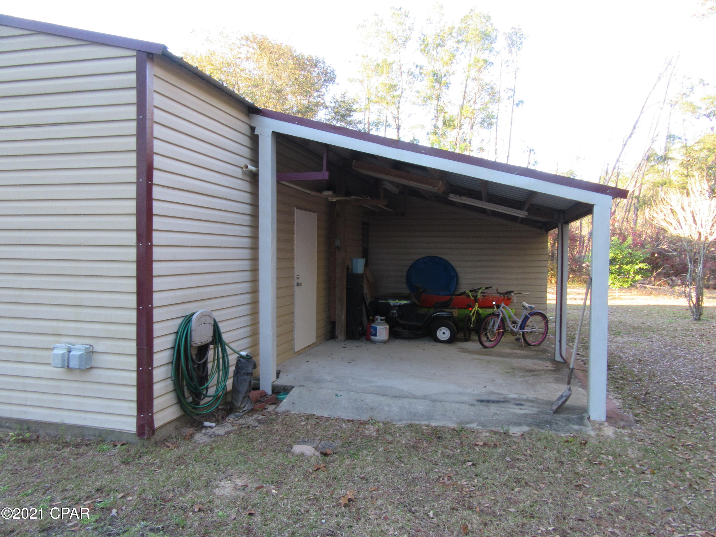 [No Recorded Subdiv] - Residential Lease