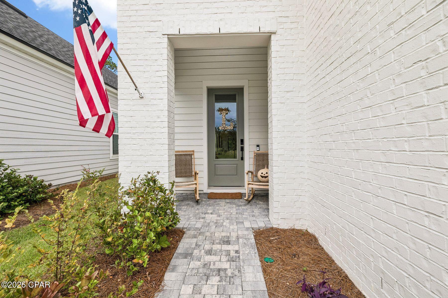 251 Breakwater Boulevard