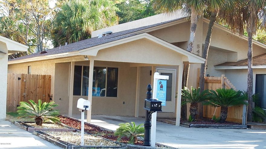 WALKING  DISTANCE TO THE BEACH.  THIS ADORABLE 2 BEDROOM 2 BATH DUPLEX  HAS  BEEN NEWLY  REPAINTED ALL THROUGH OUT  THE LIVING/DINING KITCHEN AREA, MASTER BEDROOM, 2ND BEDROOM, NEWLY  PAINTED  CLOSETS AND CLOSETS DOOR,  BATHROOMS WALLS AND CEILINGS.

NEW CARPET IN THE LIVING ROOM, $700.00 ALLOWANCE IS SET ASIDE FOR  NEW CARPET IN THE MASTER BEDROOM.  COVERED PATIO,  ROCK PEBBLES  NO MOWING AND LOW MAINTENANCE YARD.  TILE FLOOR FROM THE ENTRY WAY, KITCHEN,  FOYER THROUGH OUT TOTHE MASTER BEDROM.   IT COMES WITH APPLIANCES INCLUDING WASHER AND DRYER.  A BRAND NEW ROOF WAS JUST INSTALLED.   EXCELLENT RENTAL UNIT OR SIMPLY A WONDERFUL  2ND HOME.