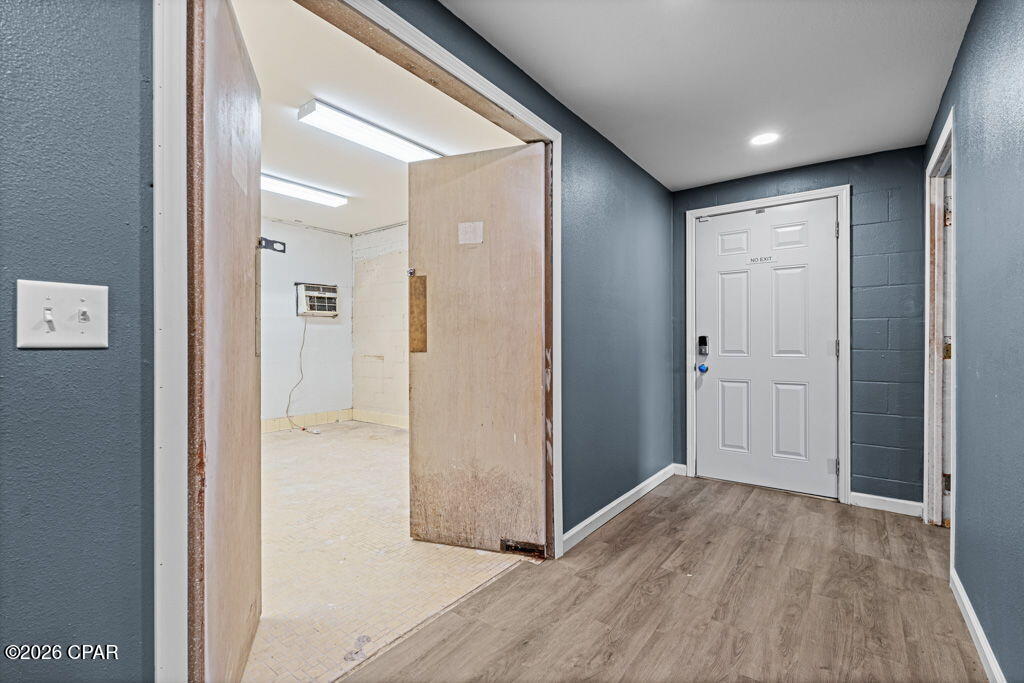 [No Recorded Subdiv] - Commercial Lease