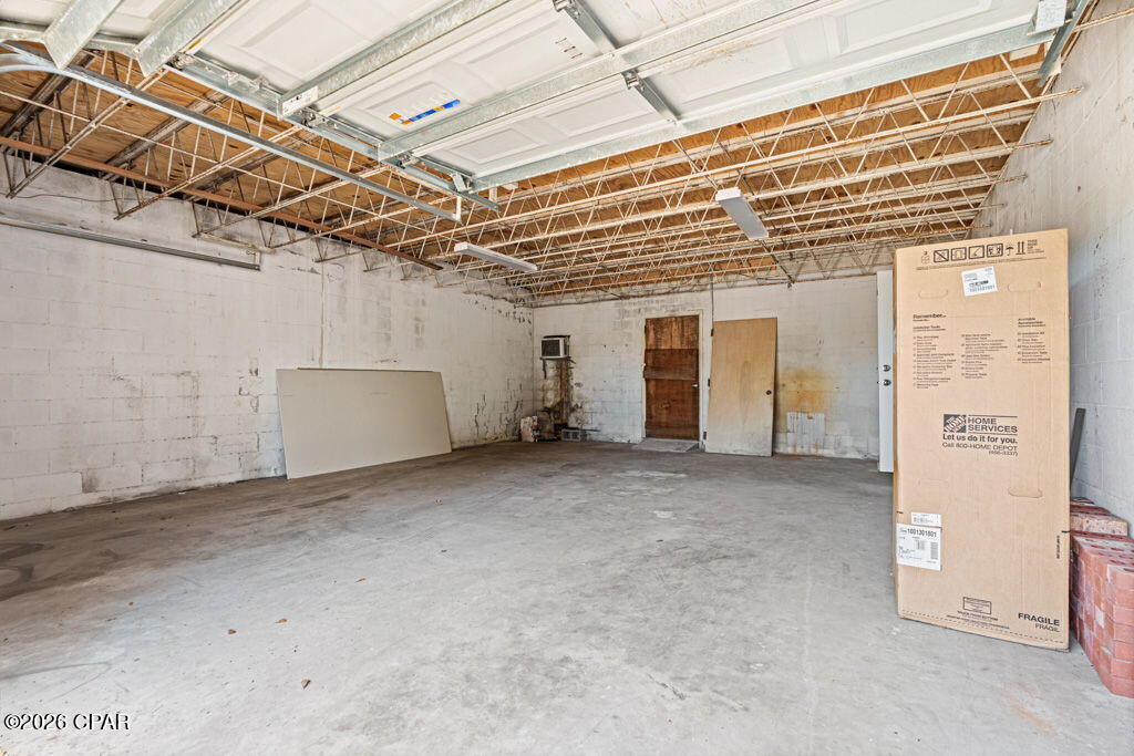 [No Recorded Subdiv] - Commercial Lease