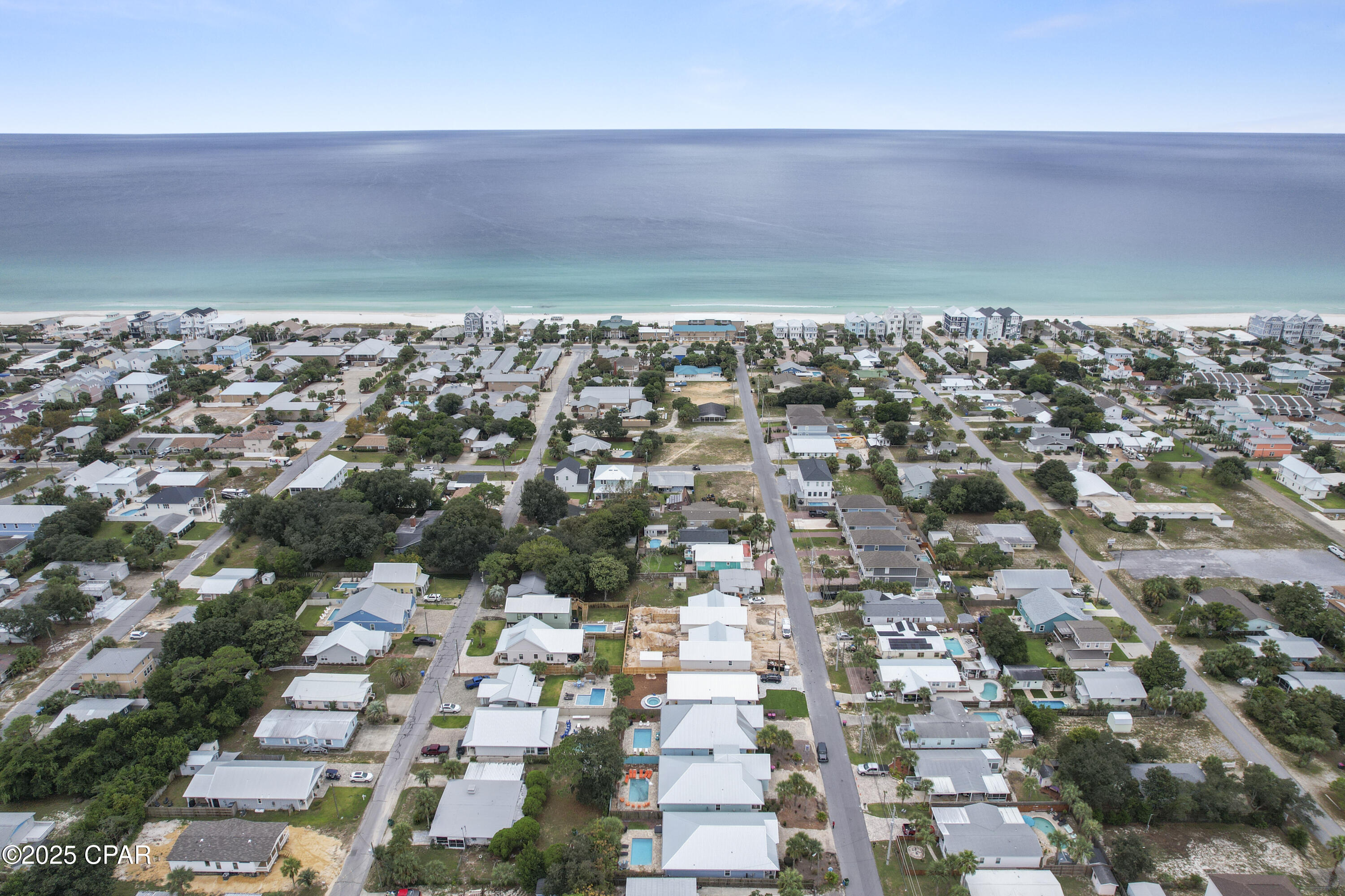 Laguna Beach Estates 8th Add - Residential