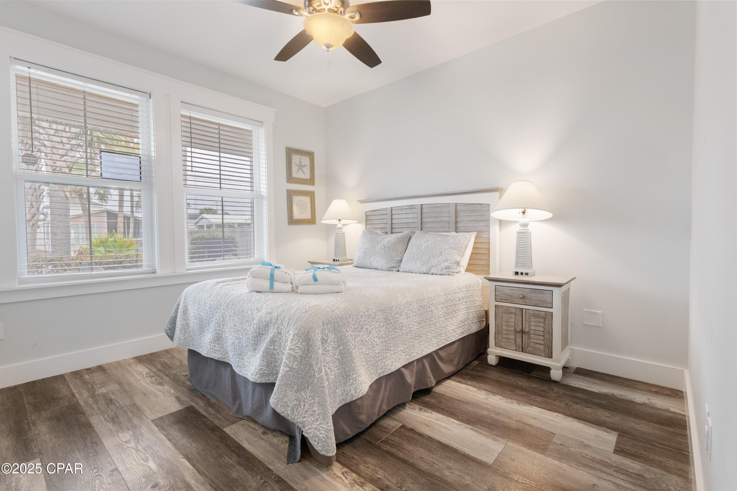 Laguna Beach Estates 8th Add - Residential