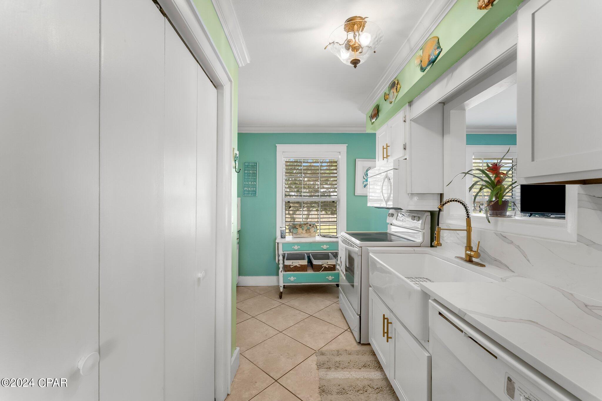 Laguna Beach 7th Add - Residential