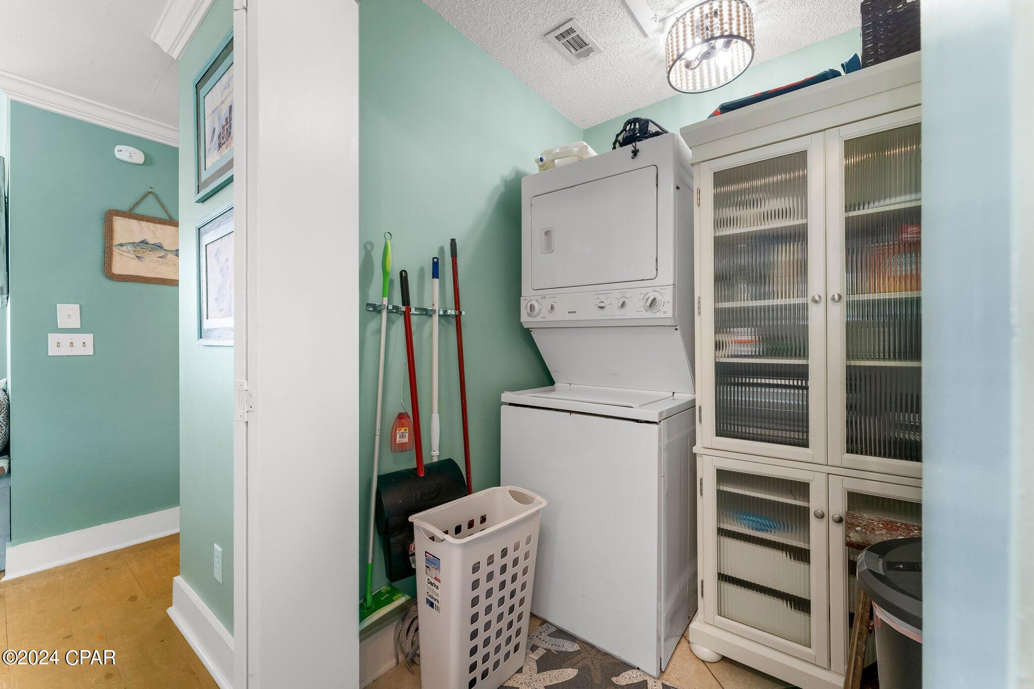 Laguna Beach 7th Add - Residential