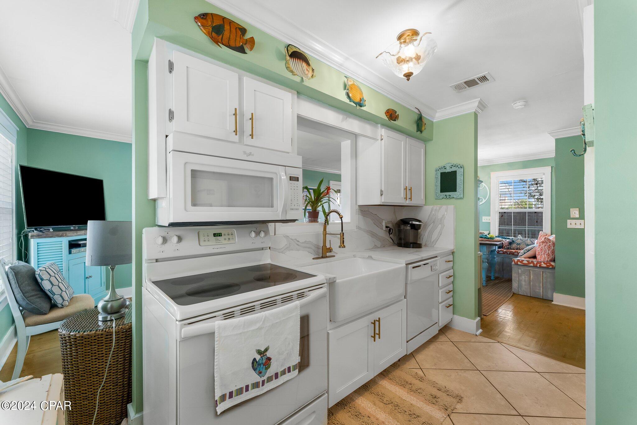 Laguna Beach 7th Add - Residential