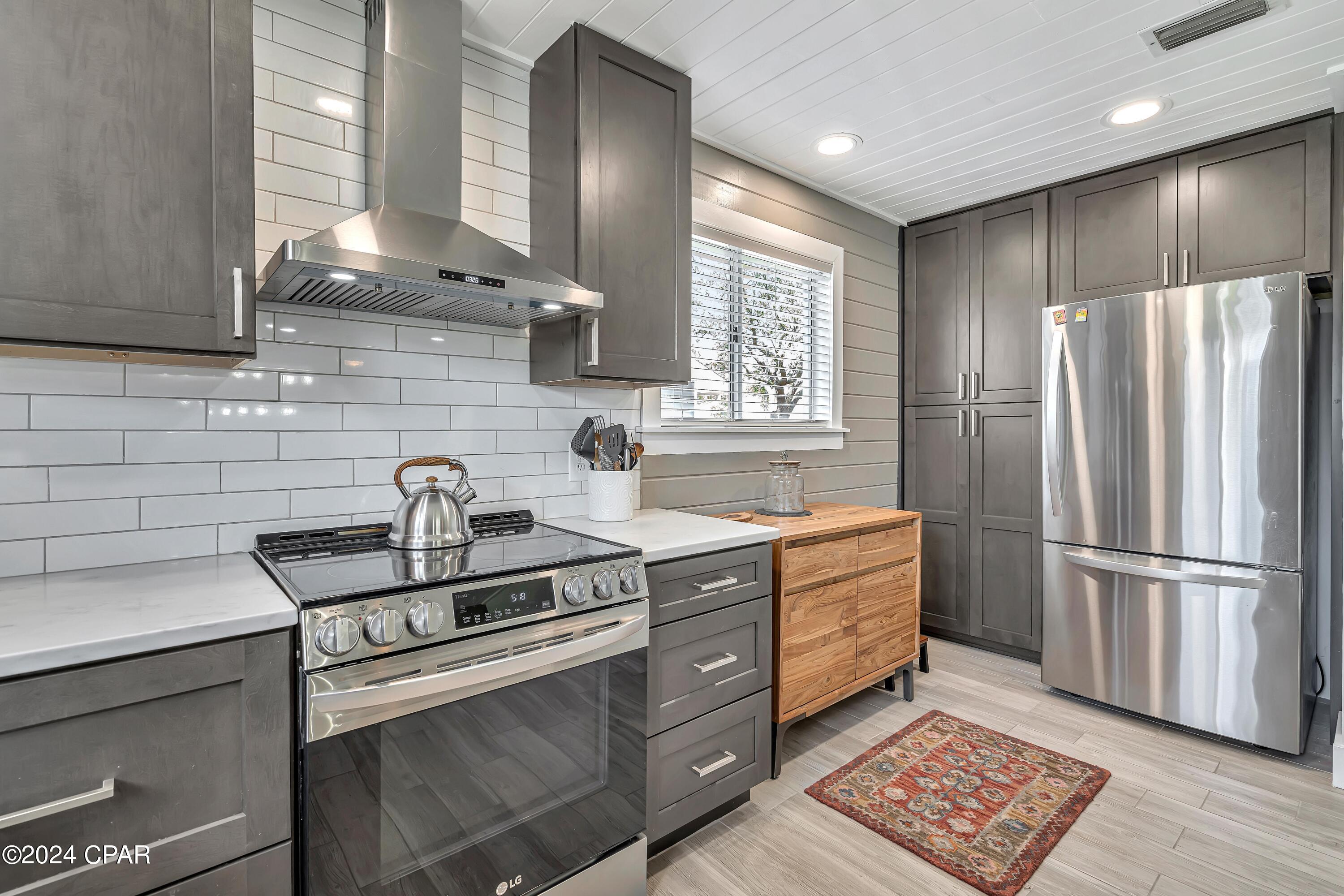 Grand Lagoon Shores 2 - Residential