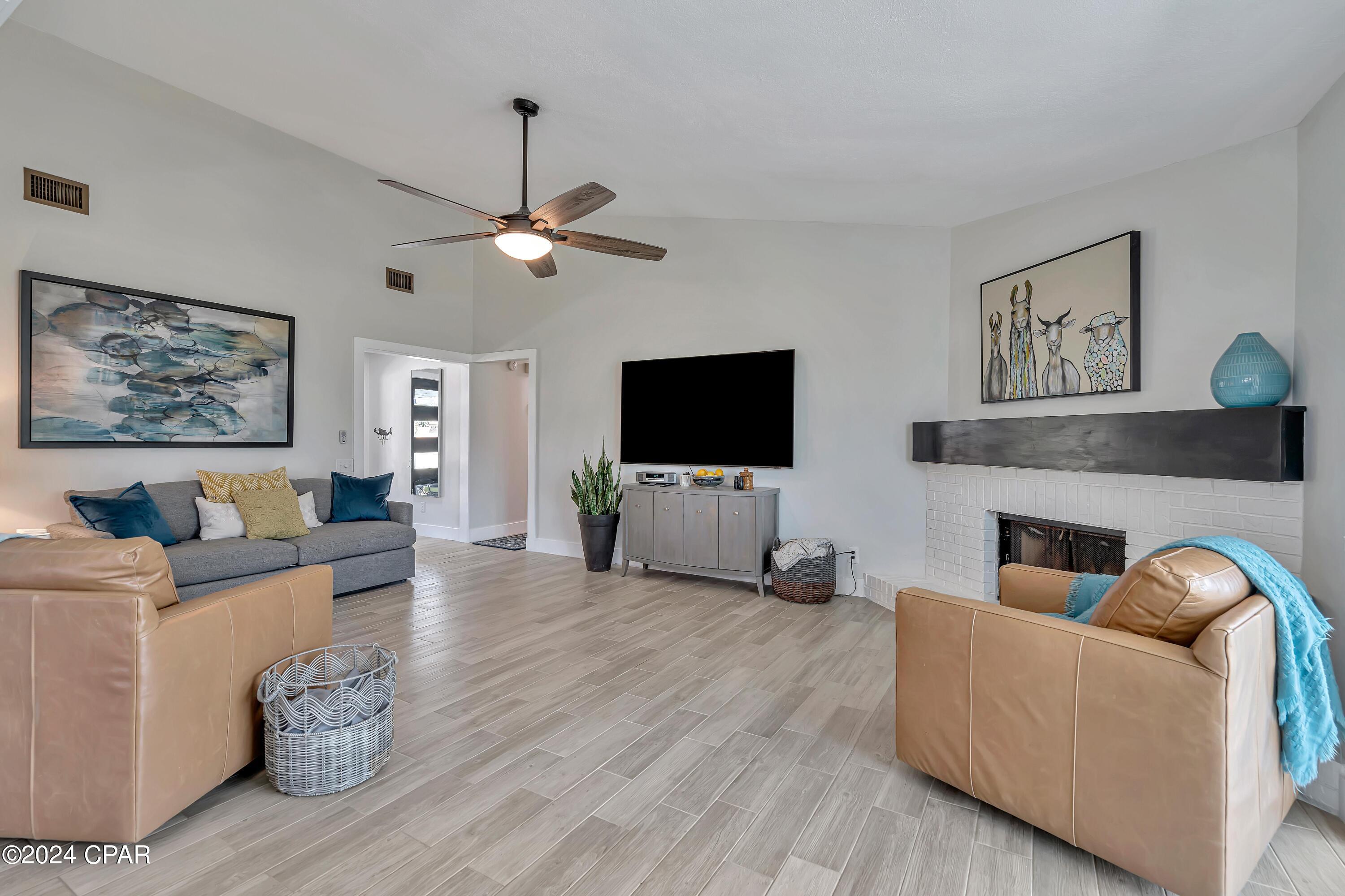 Grand Lagoon Shores 2 - Residential