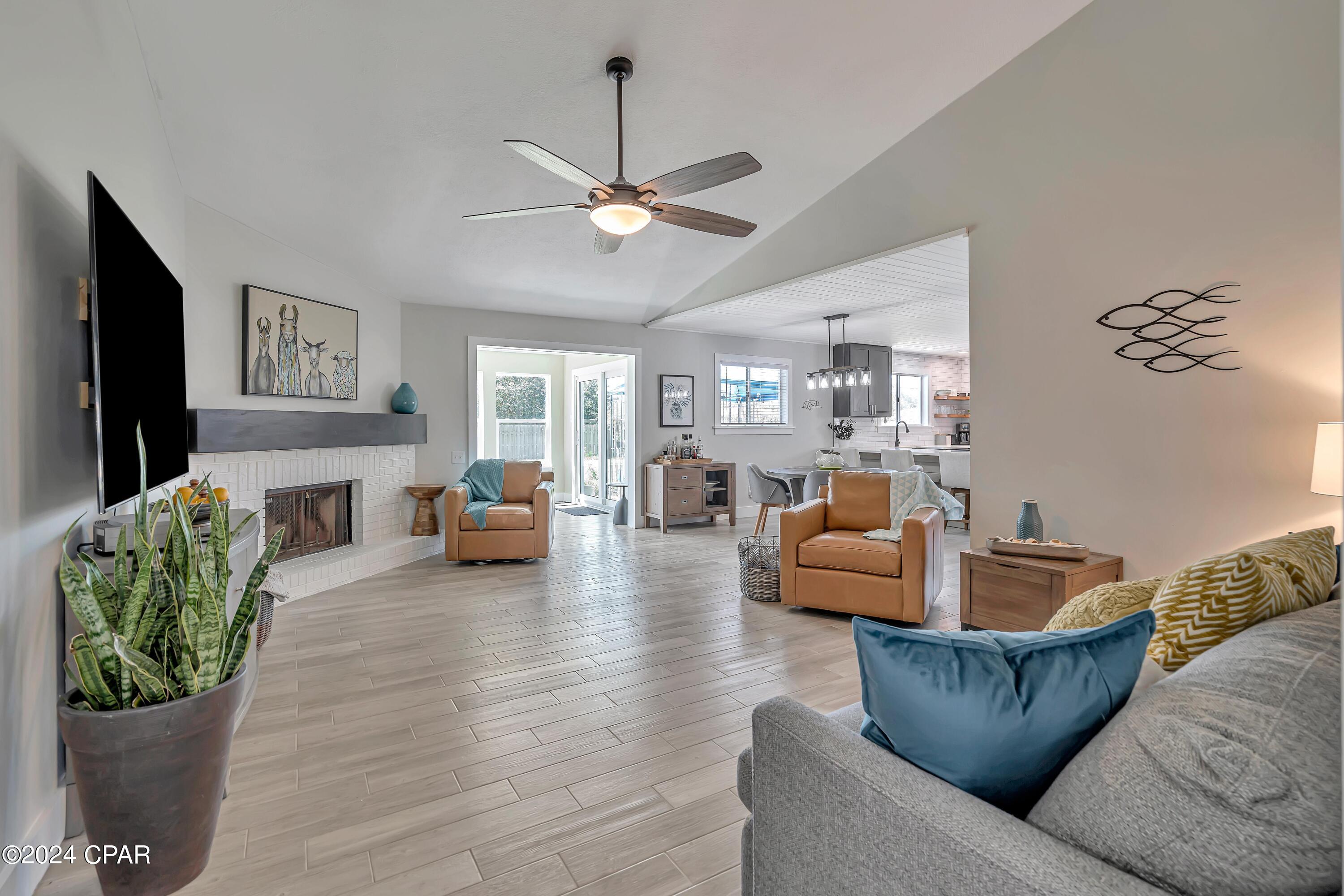 Grand Lagoon Shores 2 - Residential