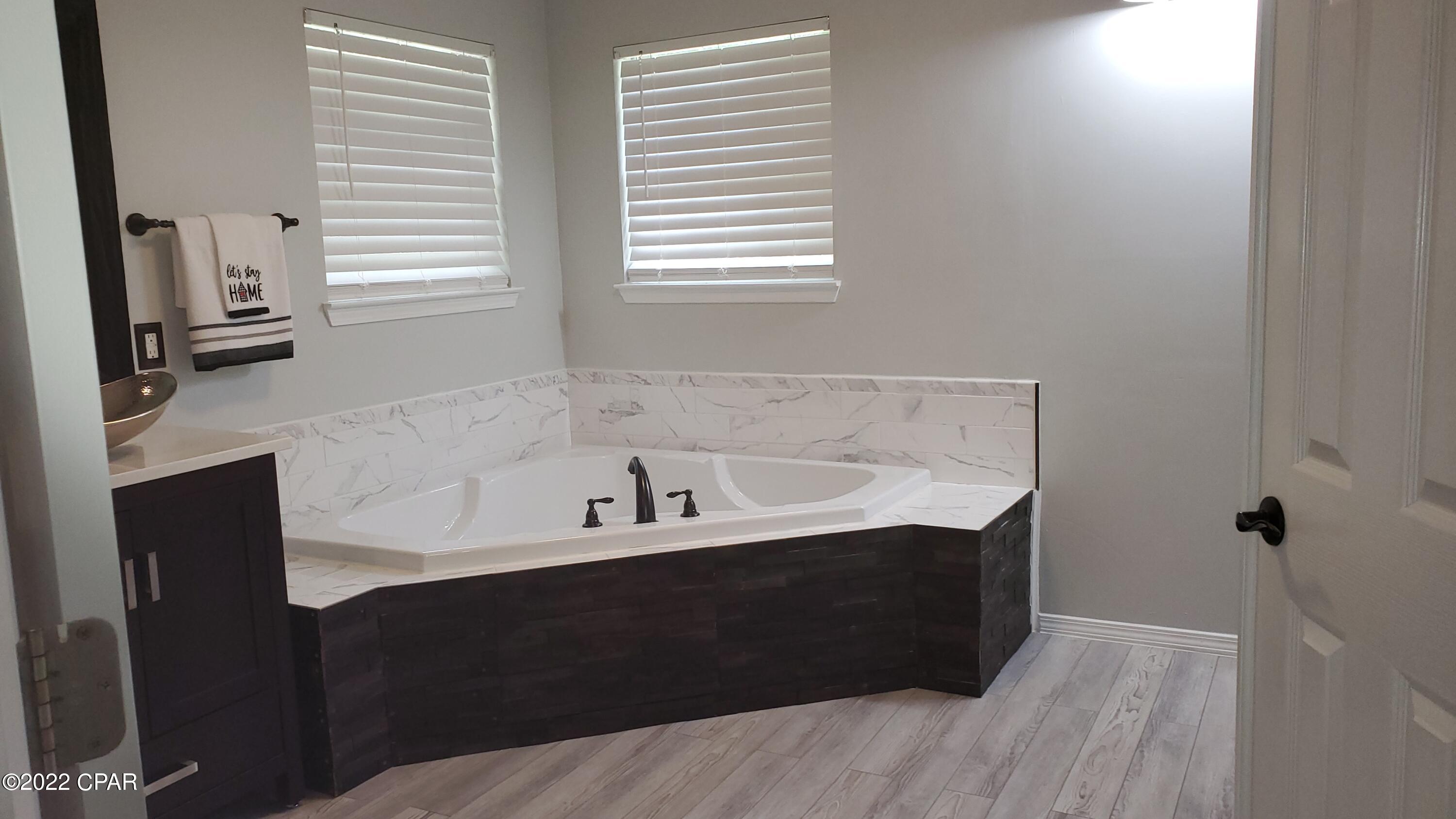 Tom King Estates - Residential