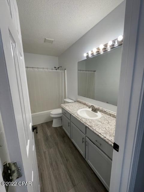 Tom King Estates - Residential