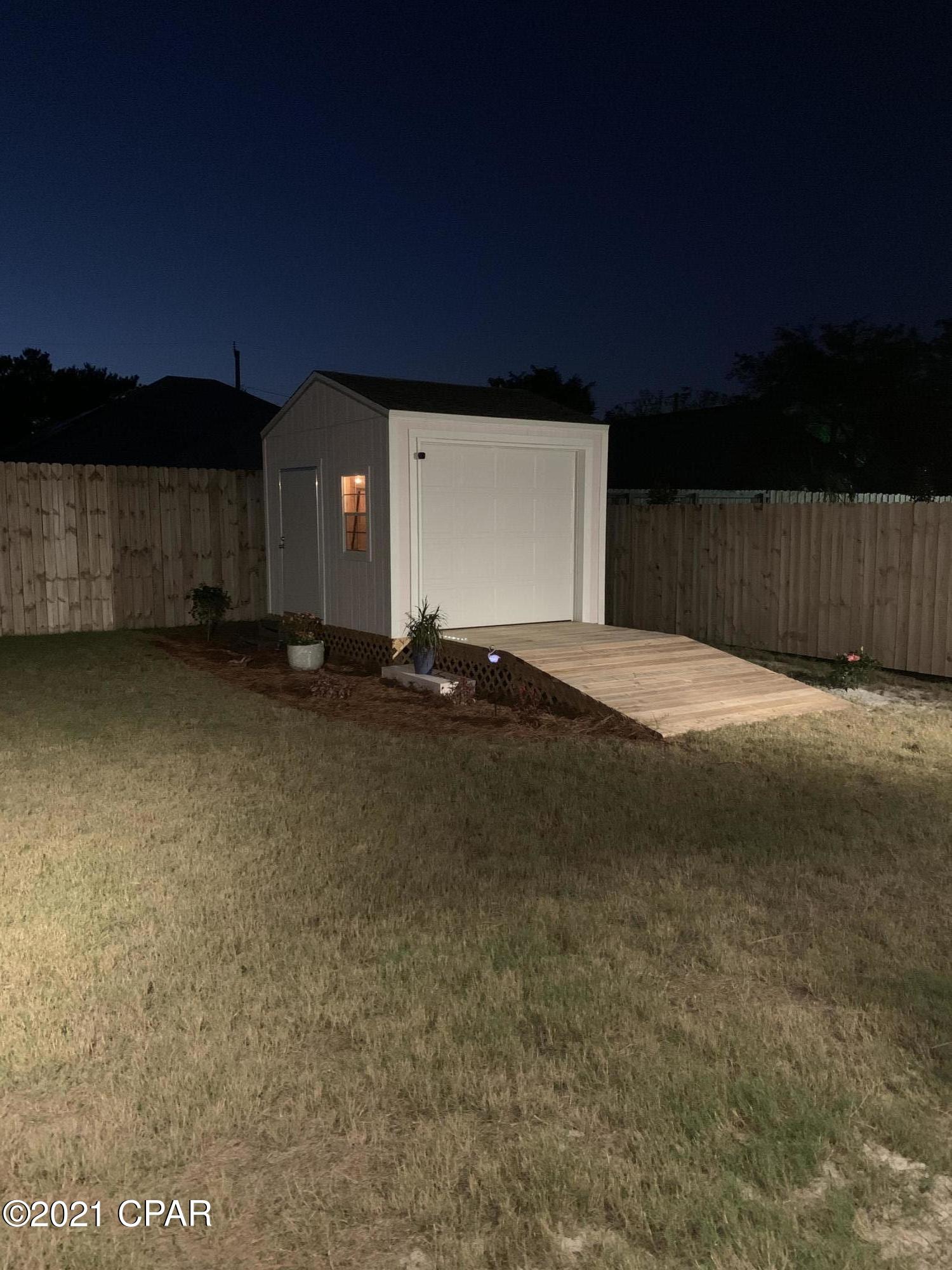 [No Recorded Subdiv] - Residential Lease