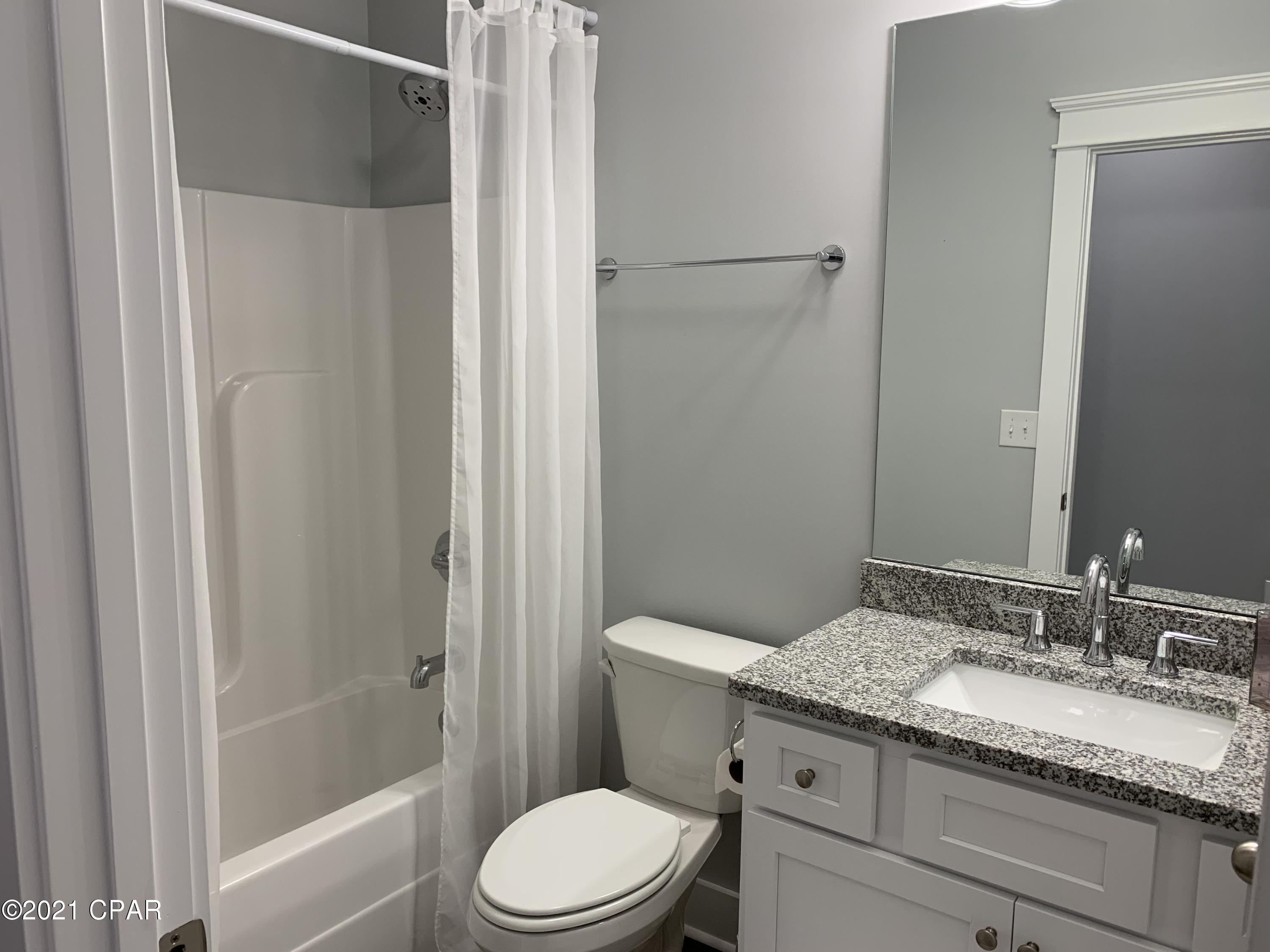 [No Recorded Subdiv] - Residential Lease