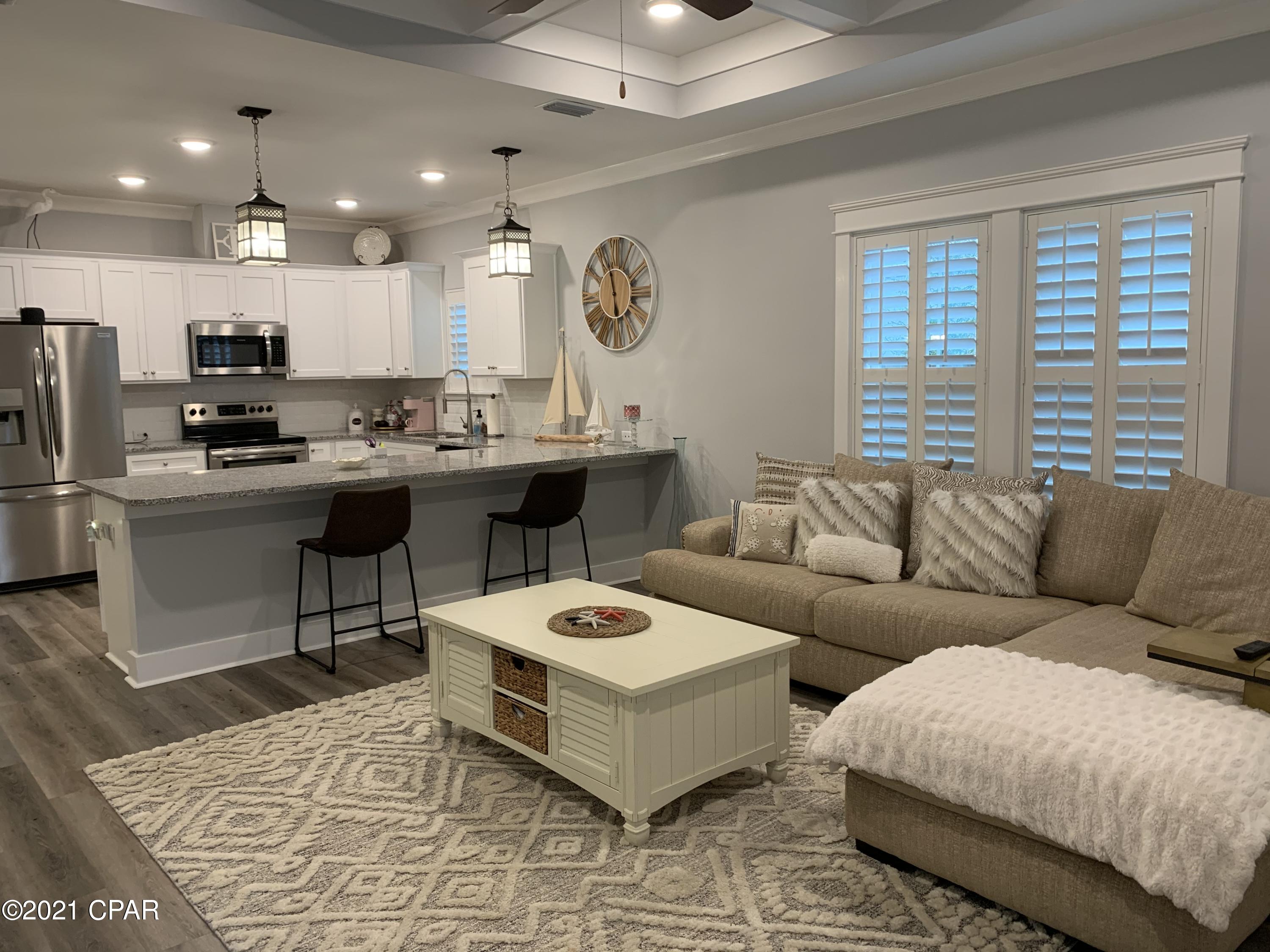 [No Recorded Subdiv] - Residential Lease