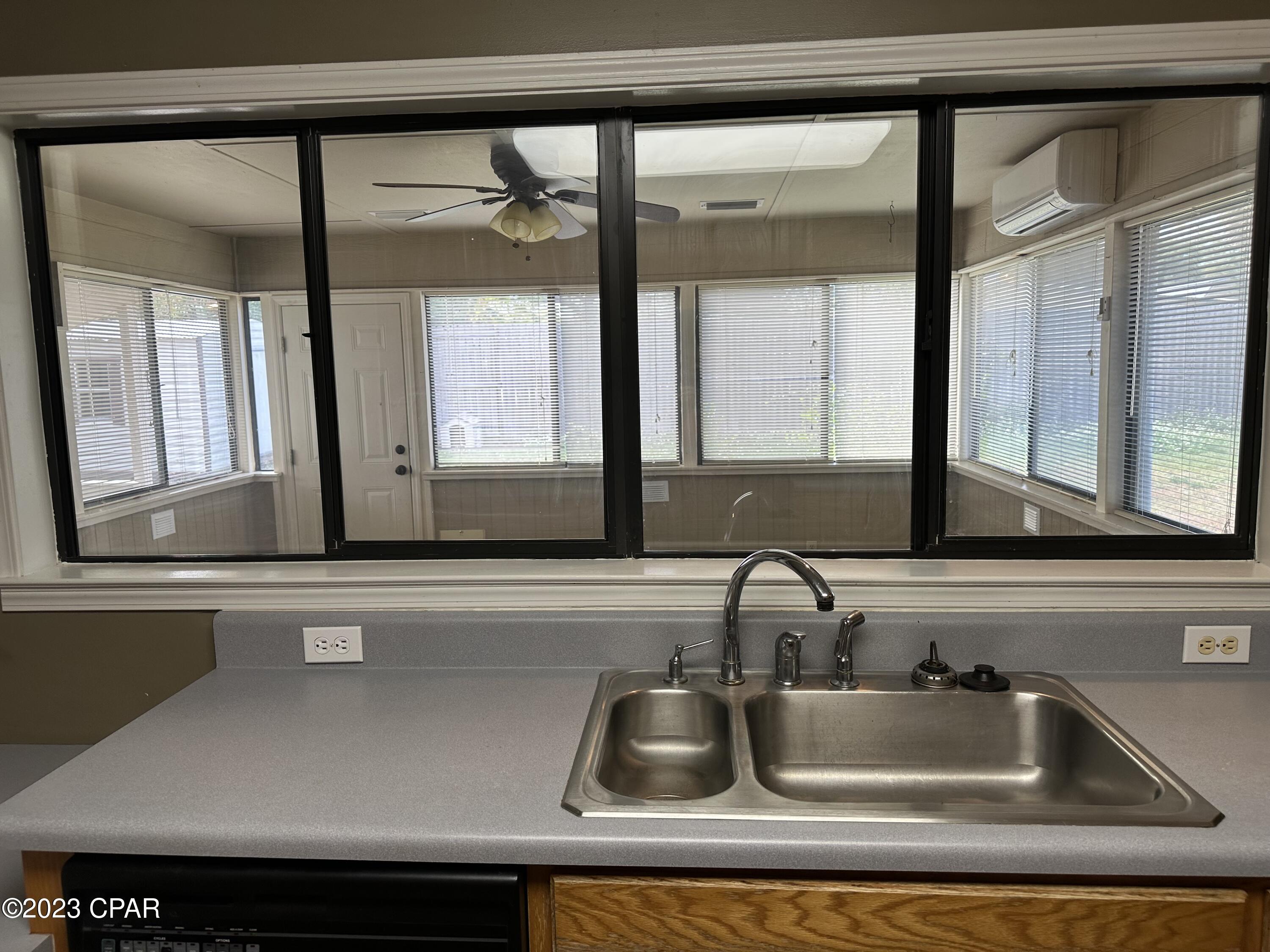 Cove Terrace 3rd (Sudduths 15th) - Residential