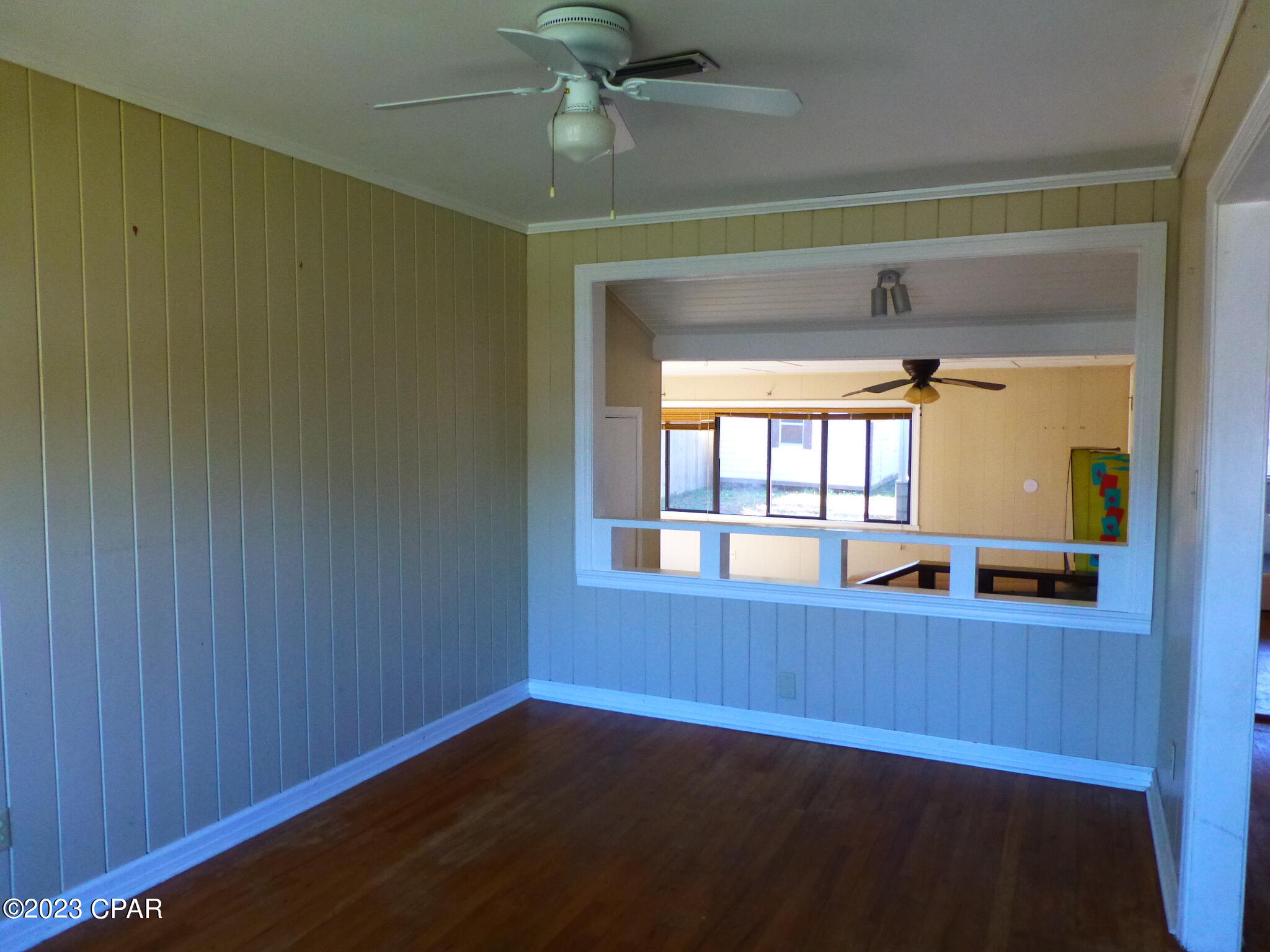 Cove Terrace 3rd (Sudduths 15th) - Residential