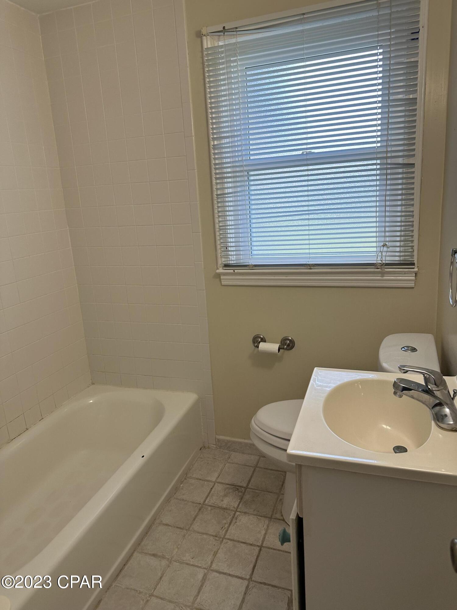 Cove Terrace 3rd (Sudduths 15th) - Residential