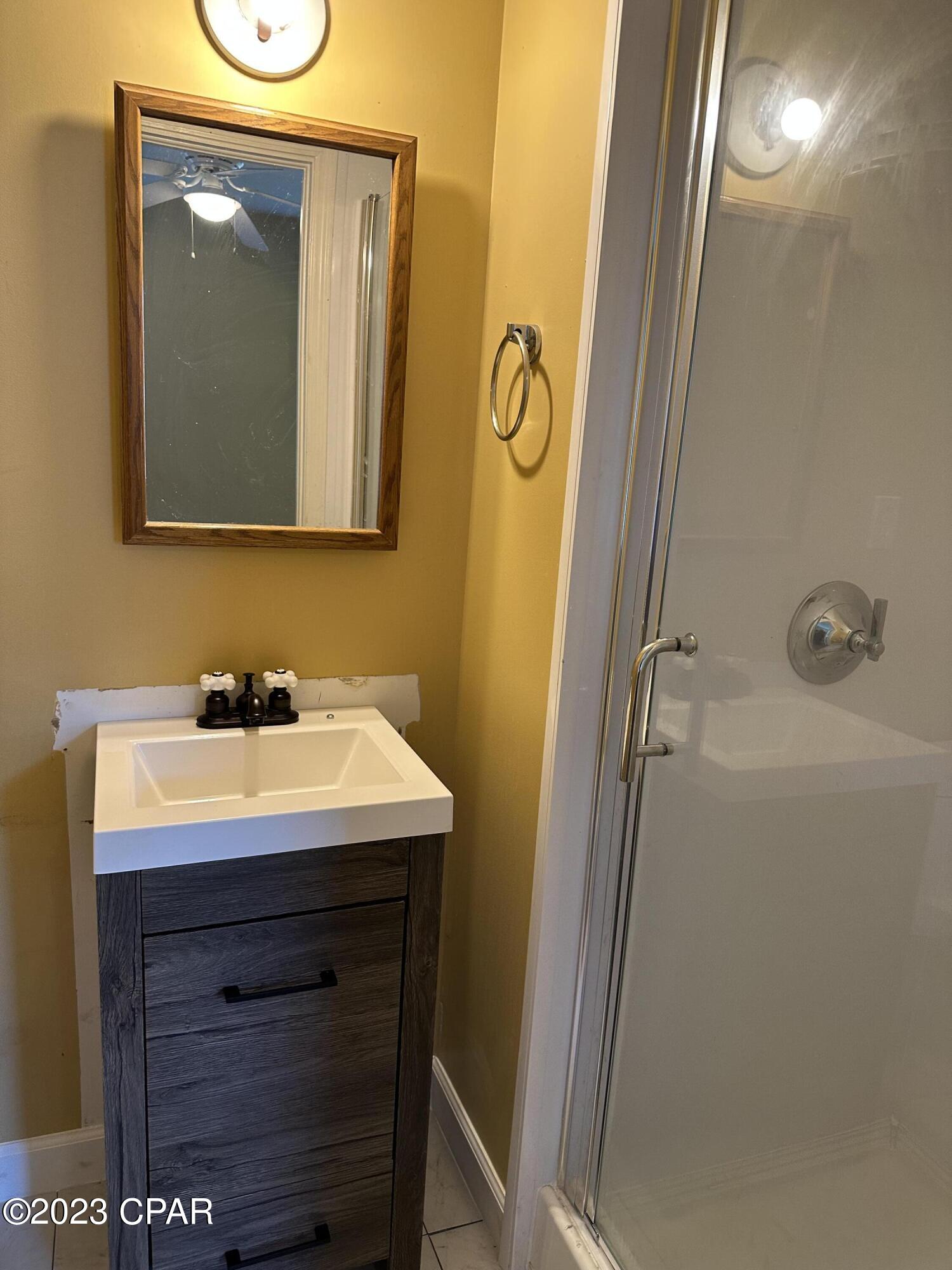 Cove Terrace 3rd (Sudduths 15th) - Residential