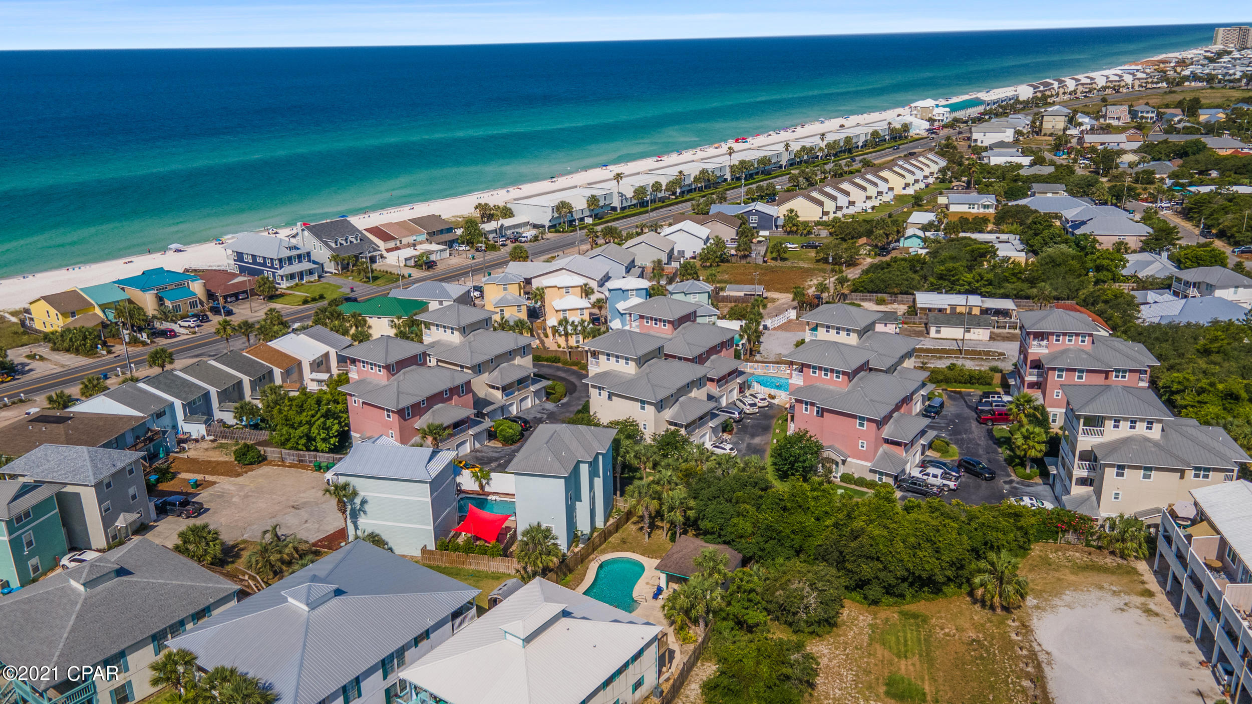 Casa Del Mar - Residential